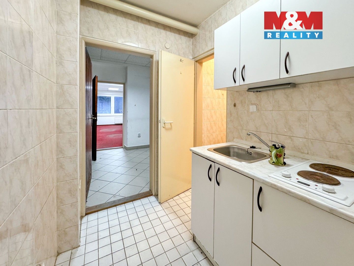 Pronájem komerčního prostoru 260 m² - foto 12
