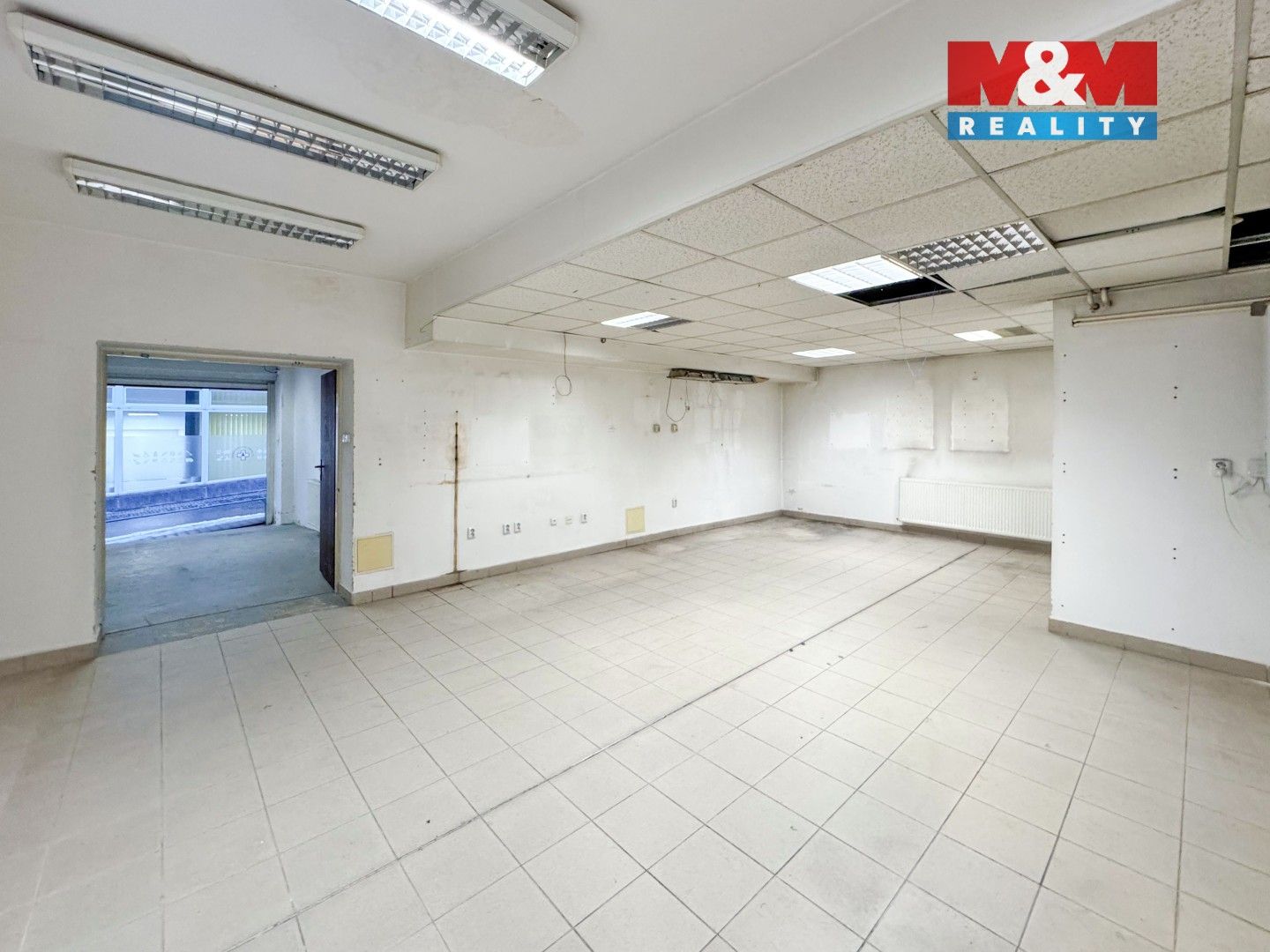 Pronájem komerčního prostoru 260 m² - foto 11