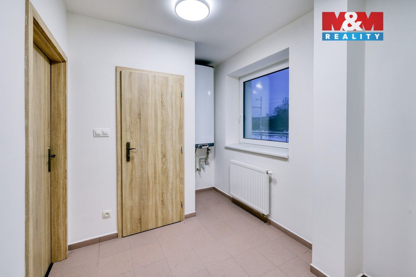 Pronájem komerčního prostoru 47 m² - foto 8