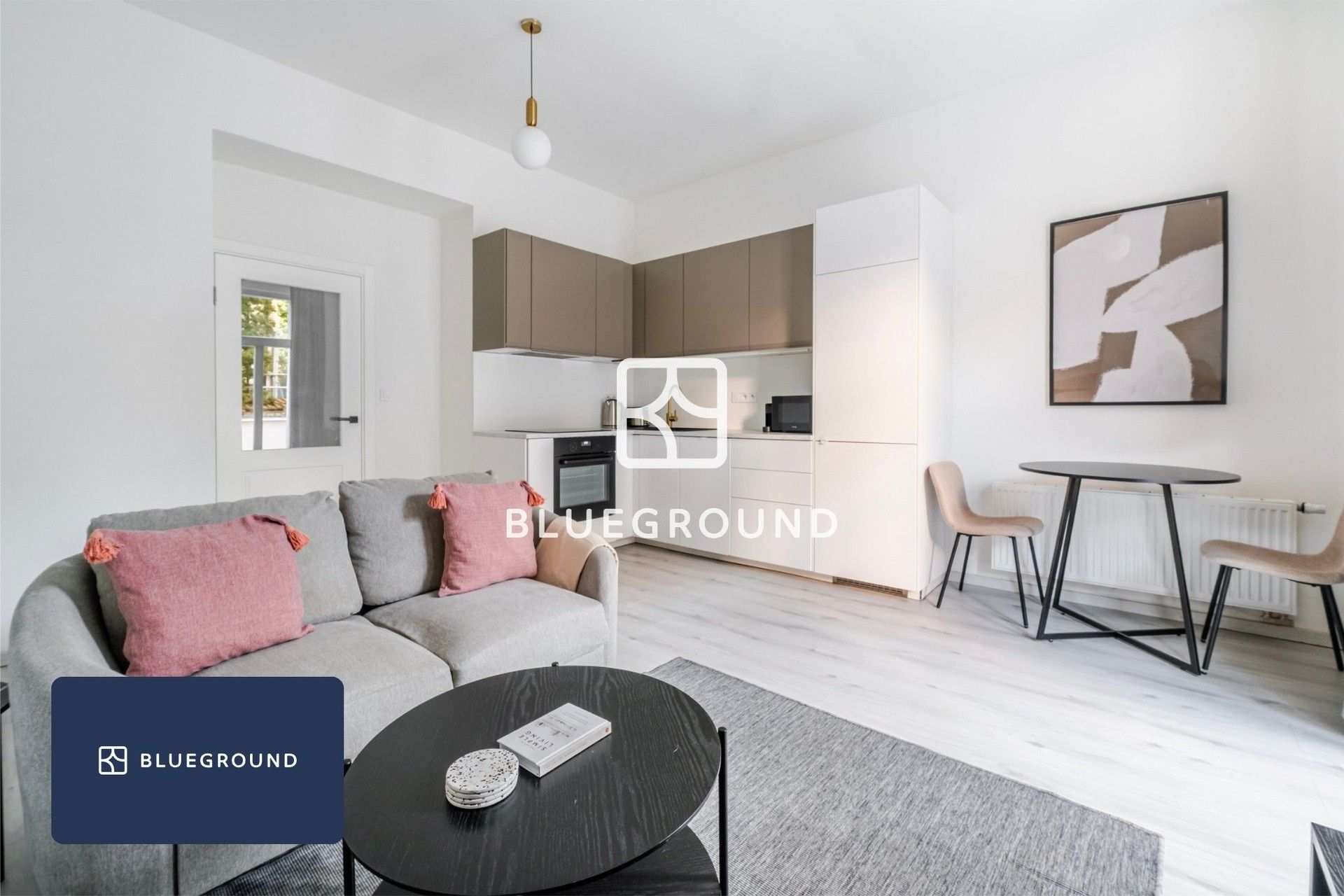 Pronájem bytu 2+kk 50 m² - foto 1