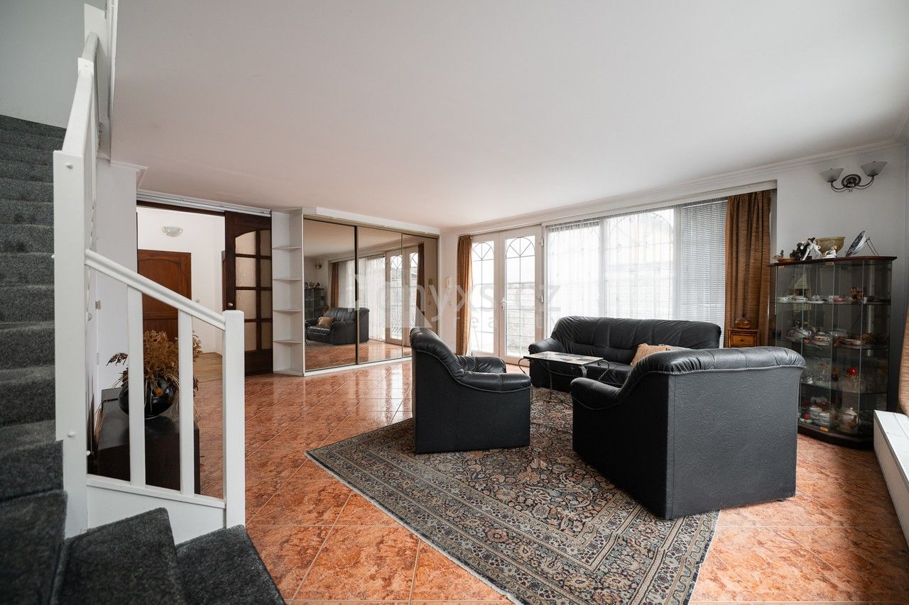 Prodej domu 276 m² - foto 8