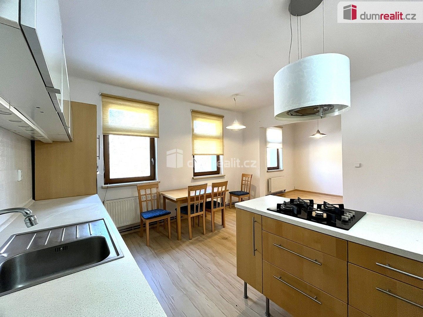Prodej bytu 2+1 74 m² - foto 4