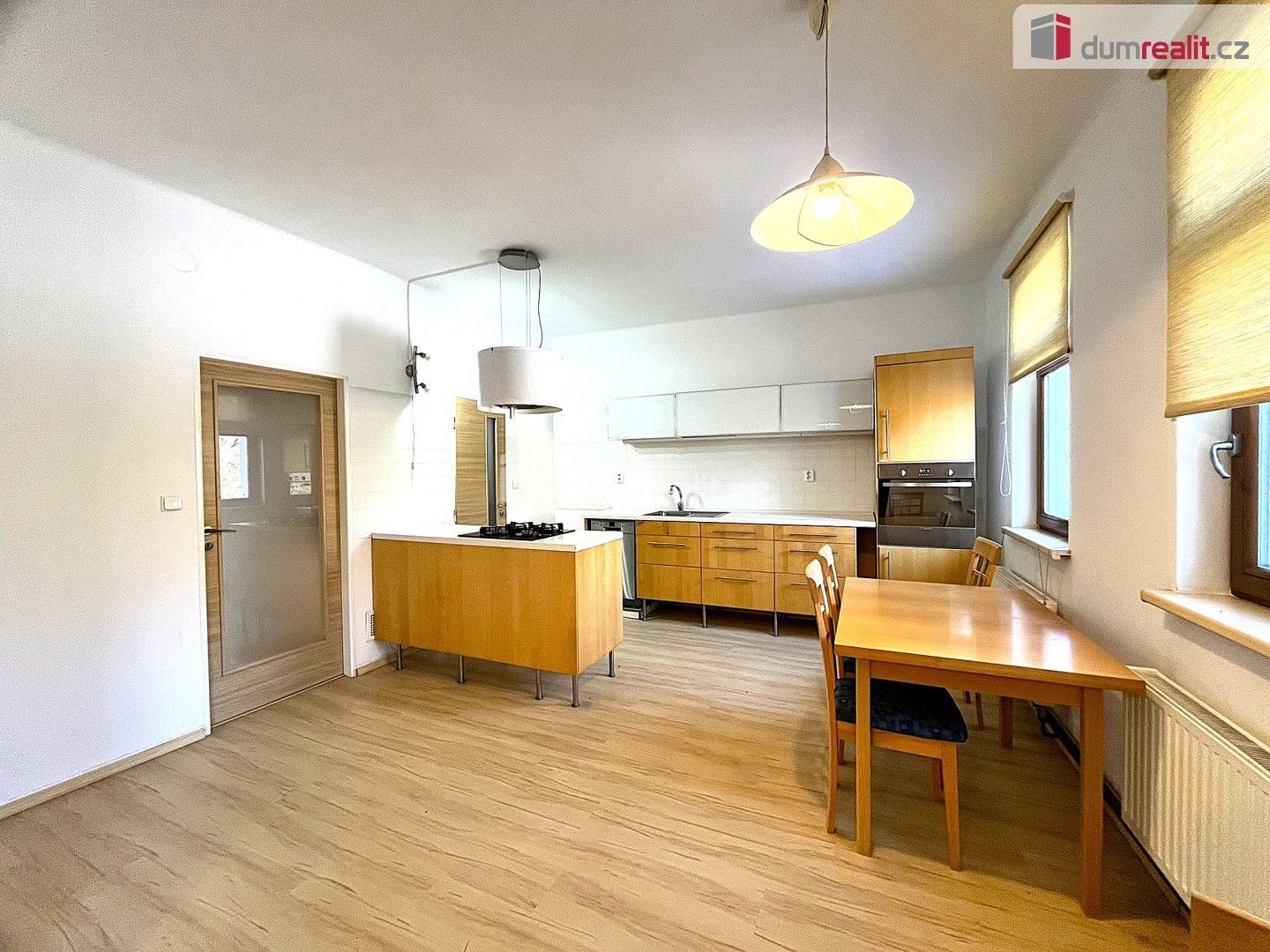 Prodej bytu 2+1 74 m² - foto 3