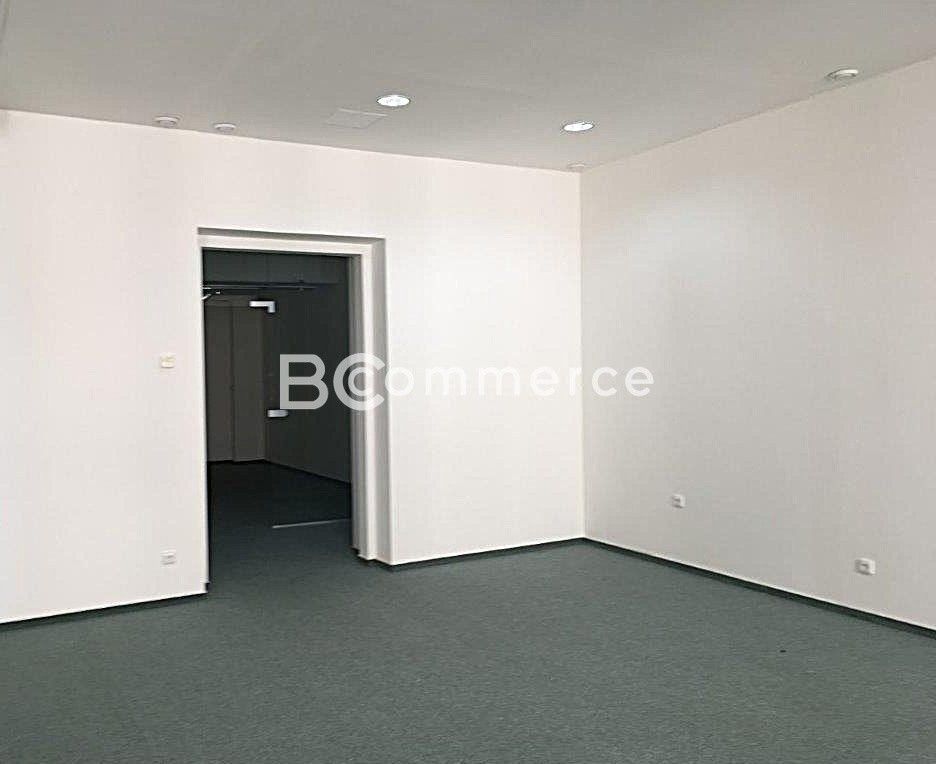 Pronájem komerčního prostoru 86 m² - foto 3