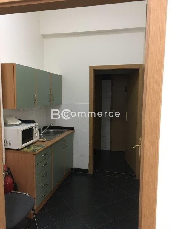 Pronájem komerčního prostoru 86 m² - foto 8