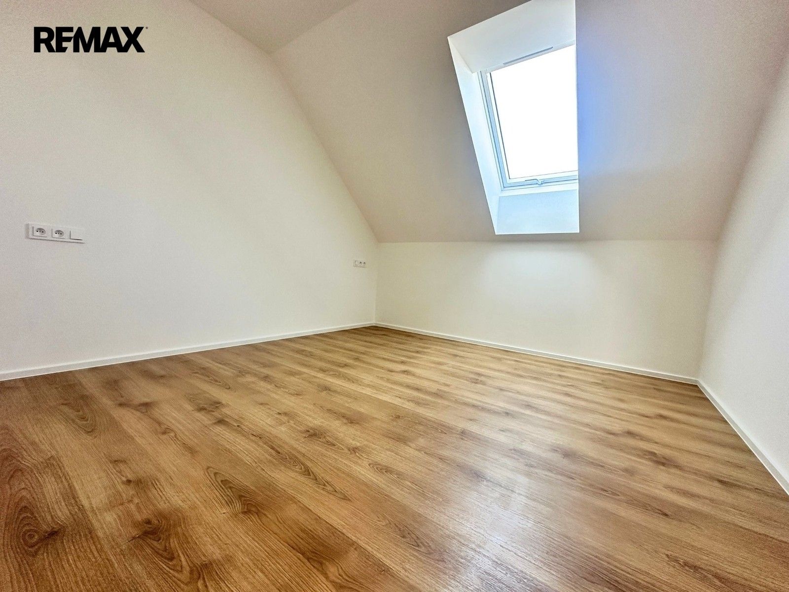 Prodej bytu 3+kk 69 m² - foto 11