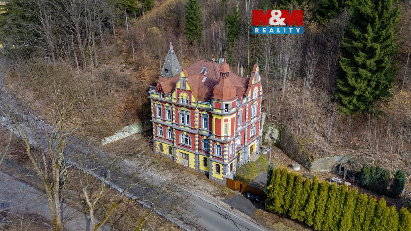 Prodej domu 400 m² - foto 1