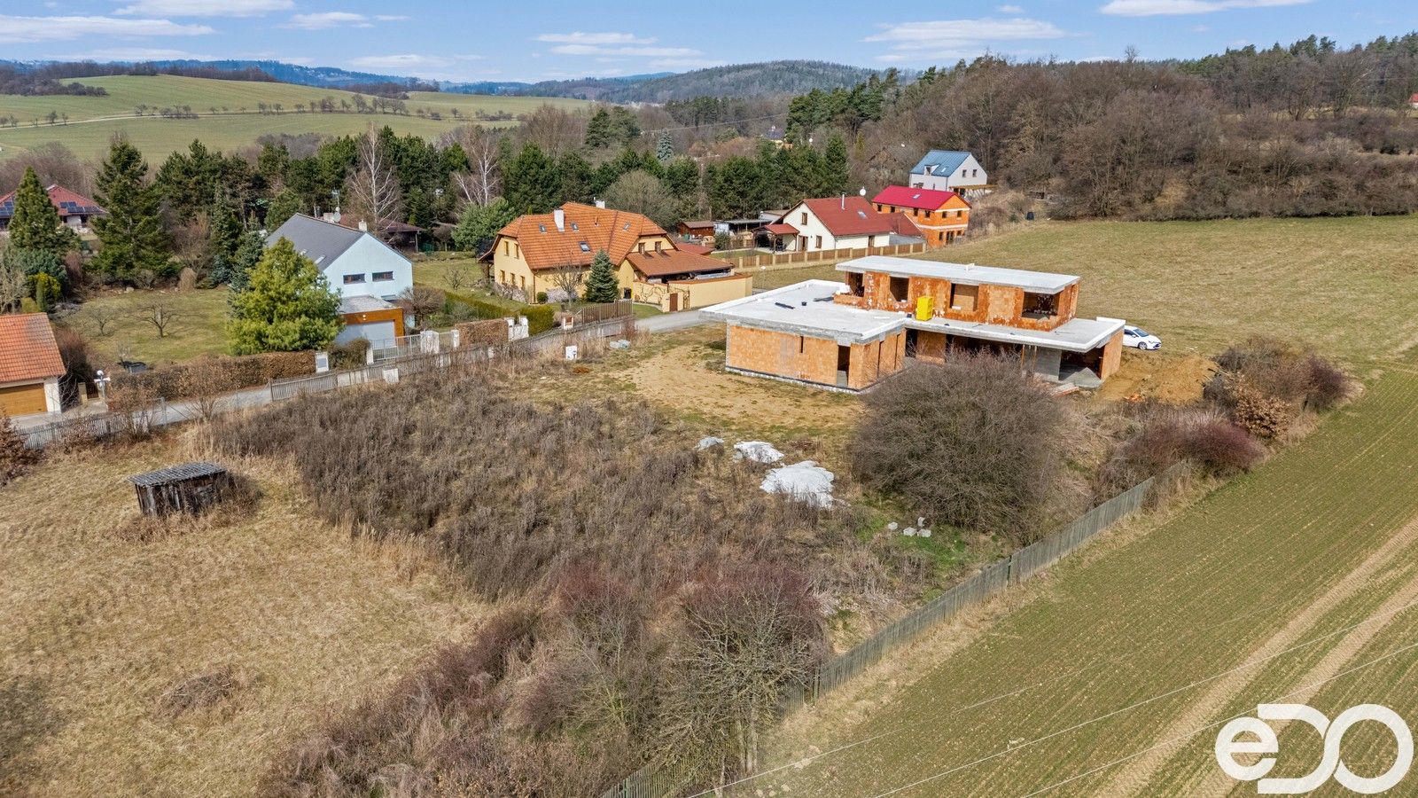 Prodej pozemku 1113 m² - foto 3