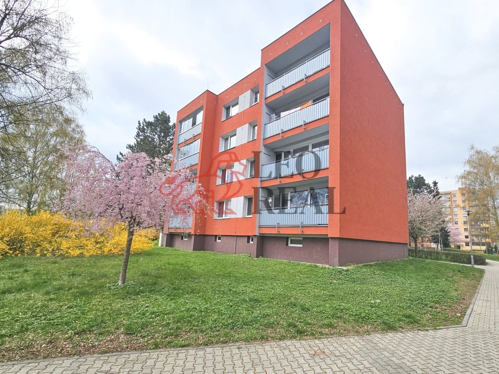 Pronájem bytu 1+1 39 m² - foto 9