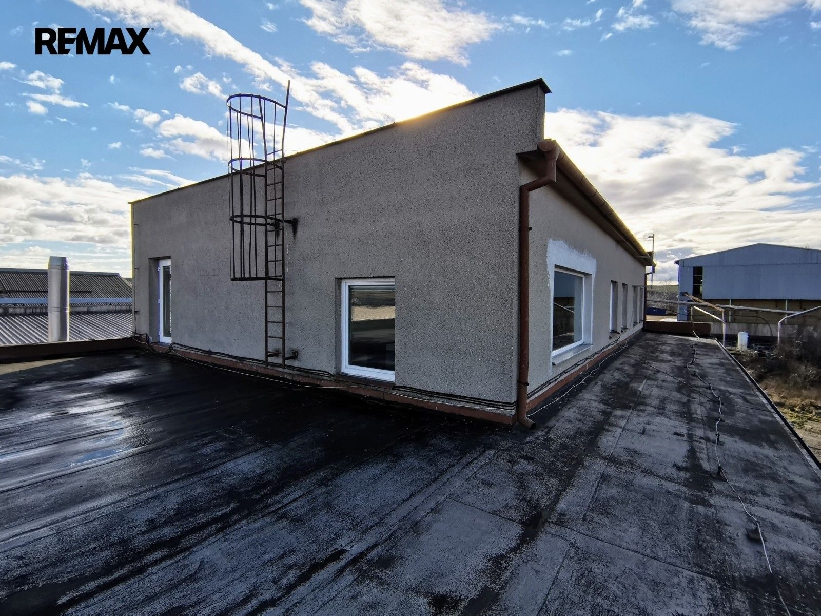 Prodej komerčního prostoru 2752 m² - foto 10