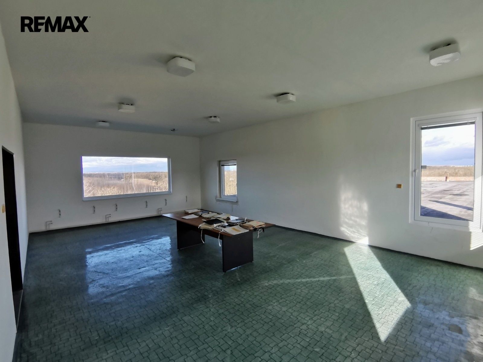 Prodej komerčního prostoru 2752 m² - foto 19