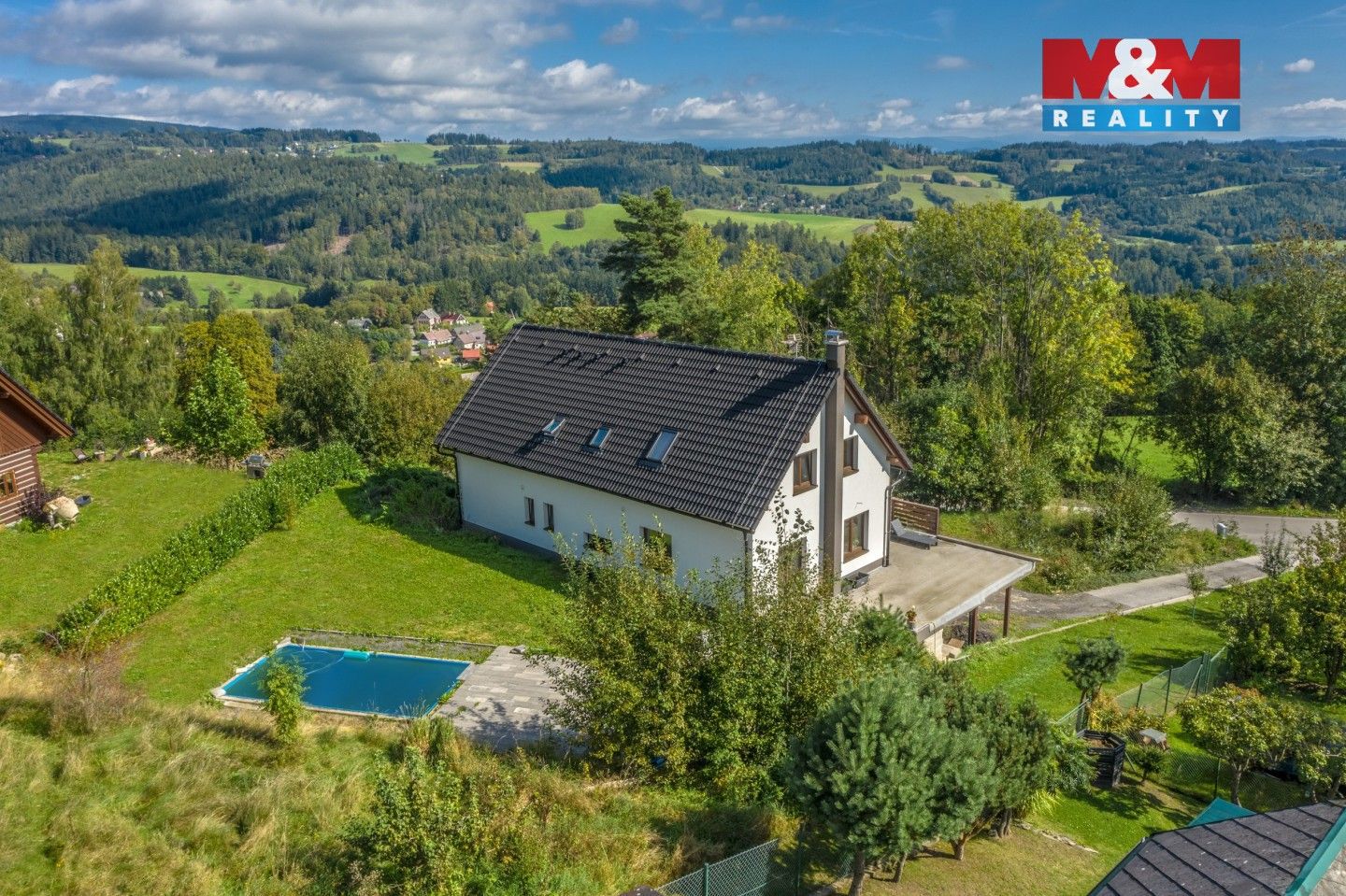 Prodej domu 260 m² - foto 1