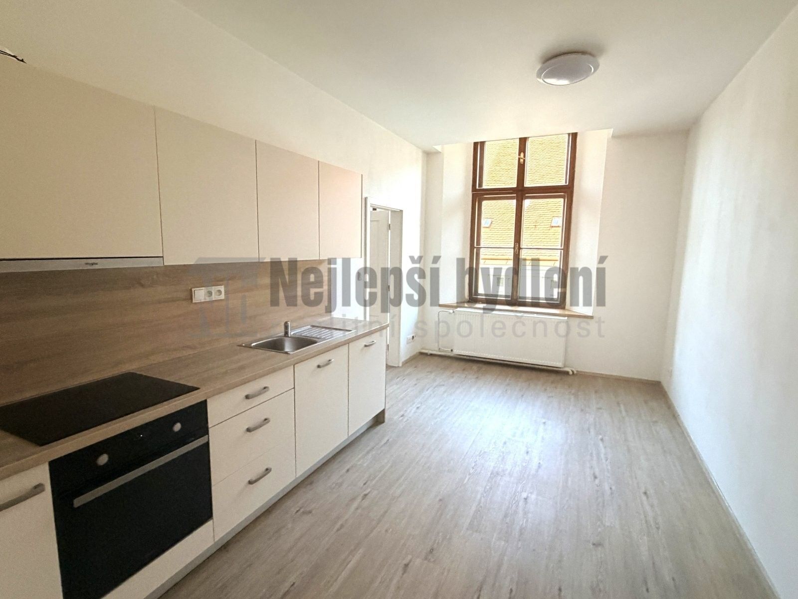 Prodej bytu 3+kk 70 m² - foto 3