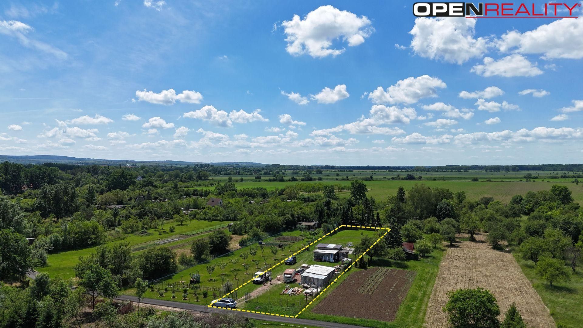 Prodej pozemku 1824 m² - foto 2