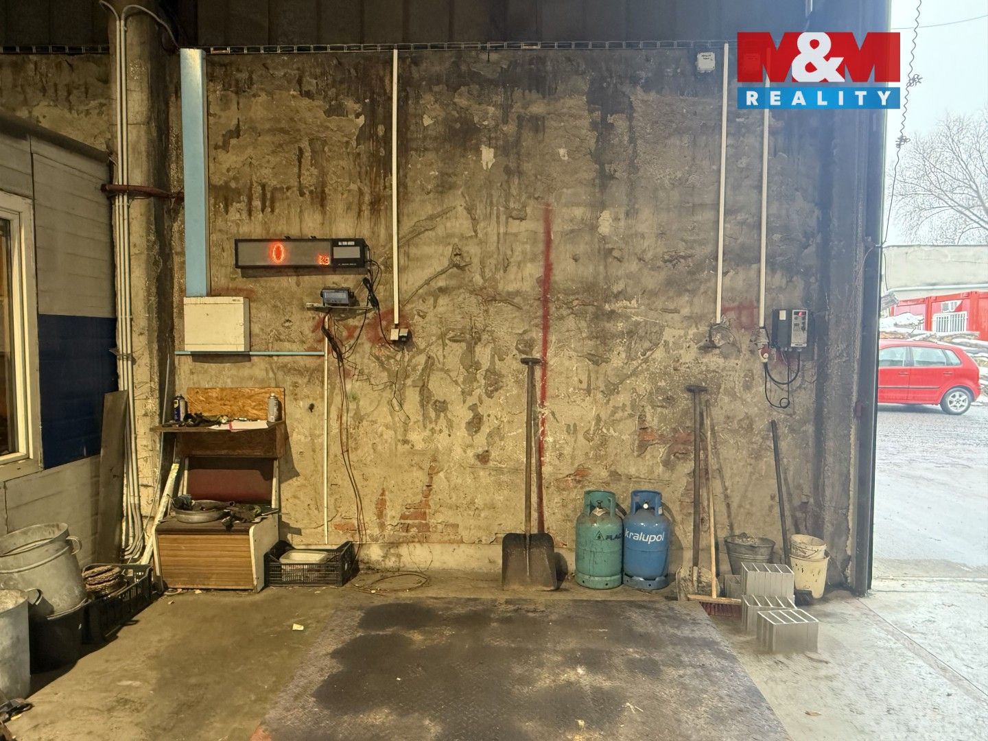 Pronájem komerčního prostoru 556 m² - foto 5