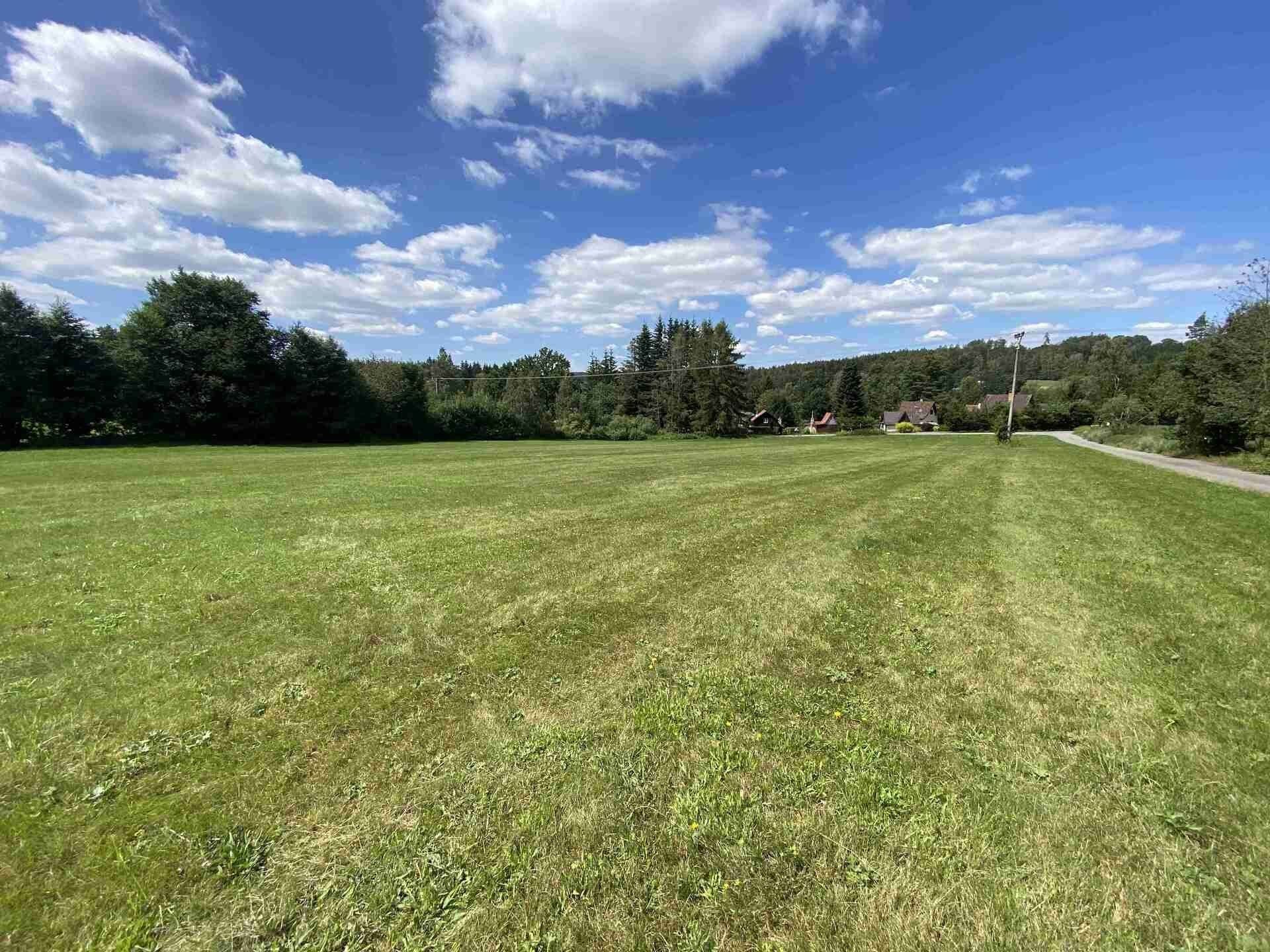 Prodej nemovitosti 2277 m² - foto 1