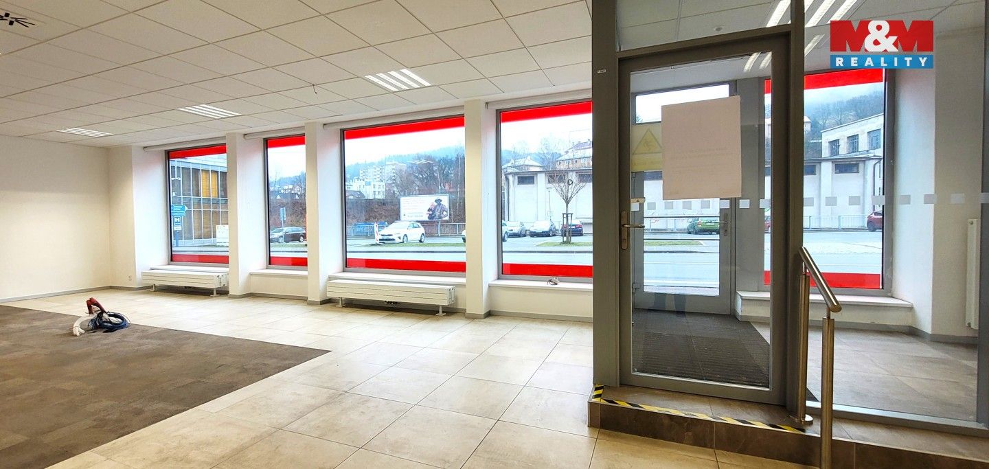 Pronájem komerčního prostoru 180 m² - foto 2
