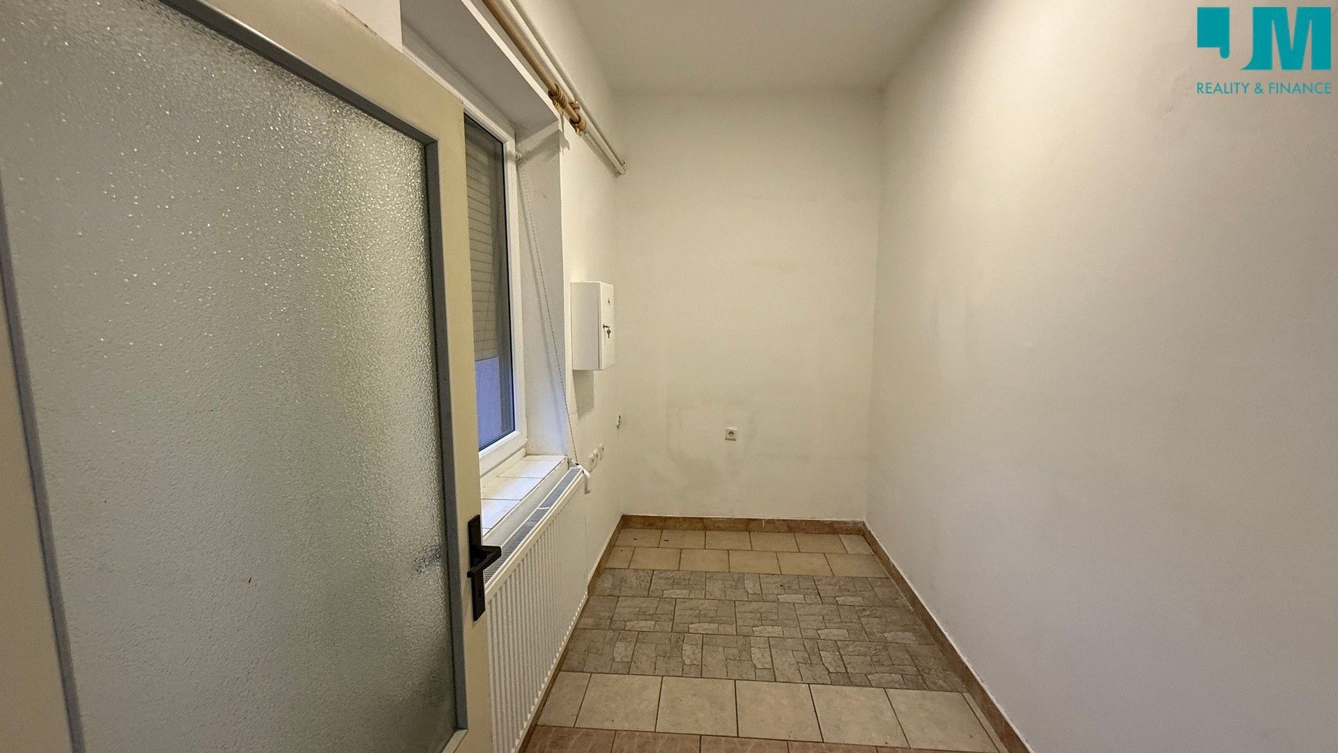 Pronájem komerčního prostoru 188 m² - foto 5