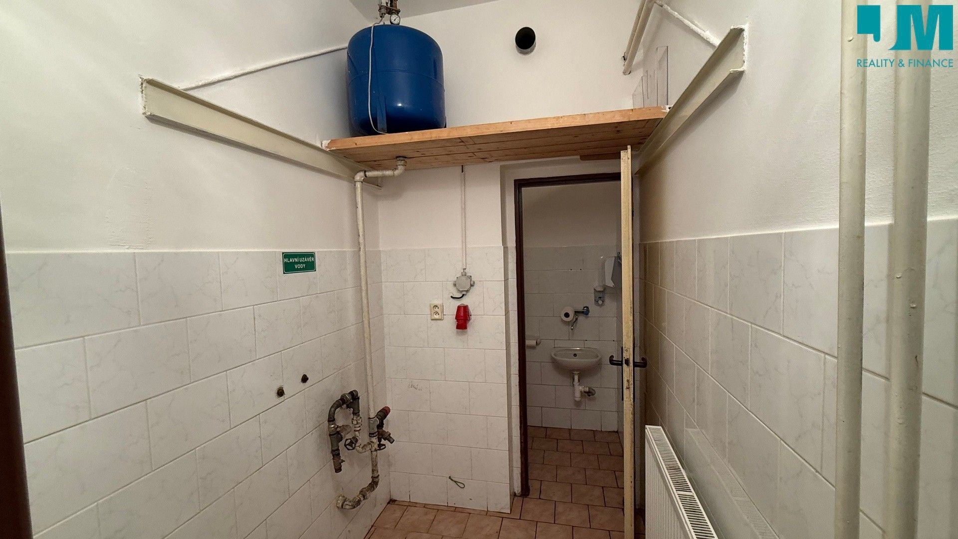 Pronájem komerčního prostoru 188 m² - foto 10