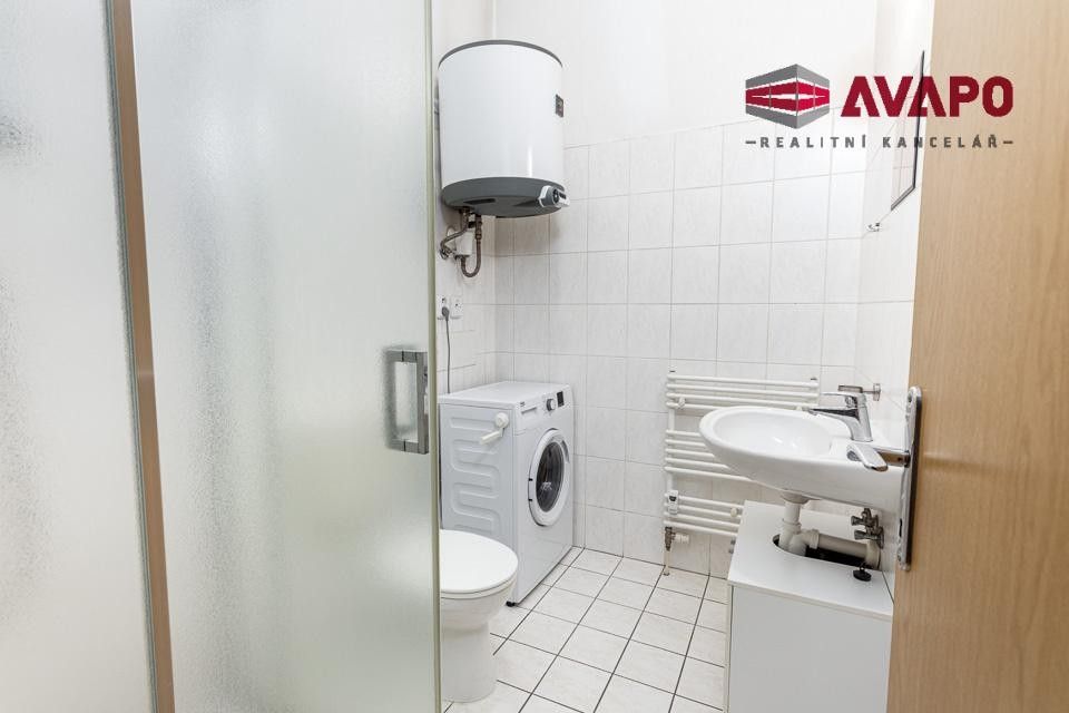 Pronájem bytu 1+kk 25 m² - foto 6