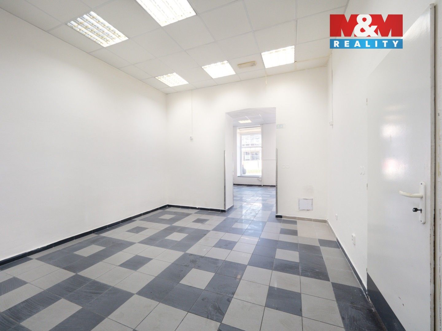 Prodej komerčního prostoru 144 m² - foto 16
