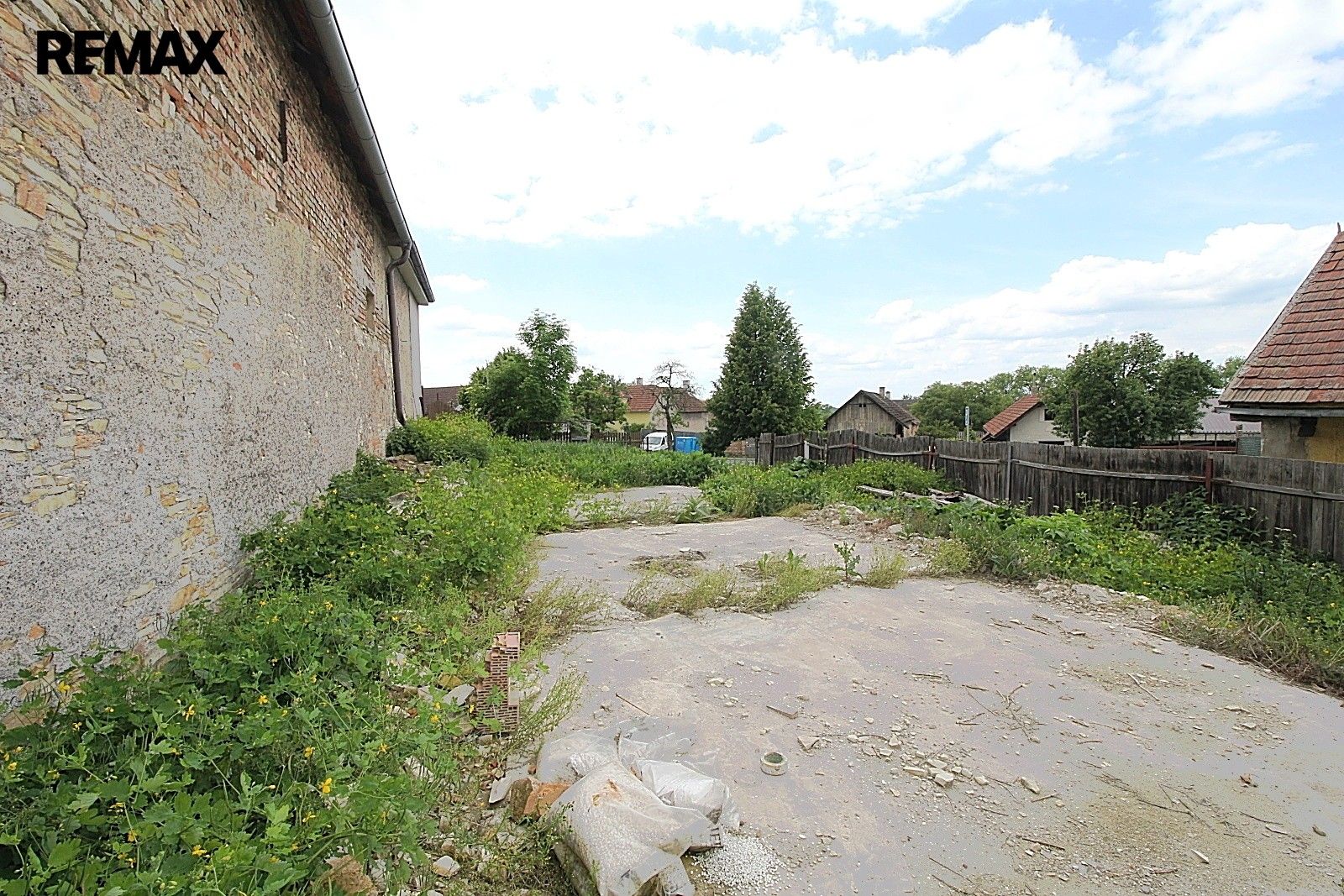 Prodej pozemku 312 m² - foto 2