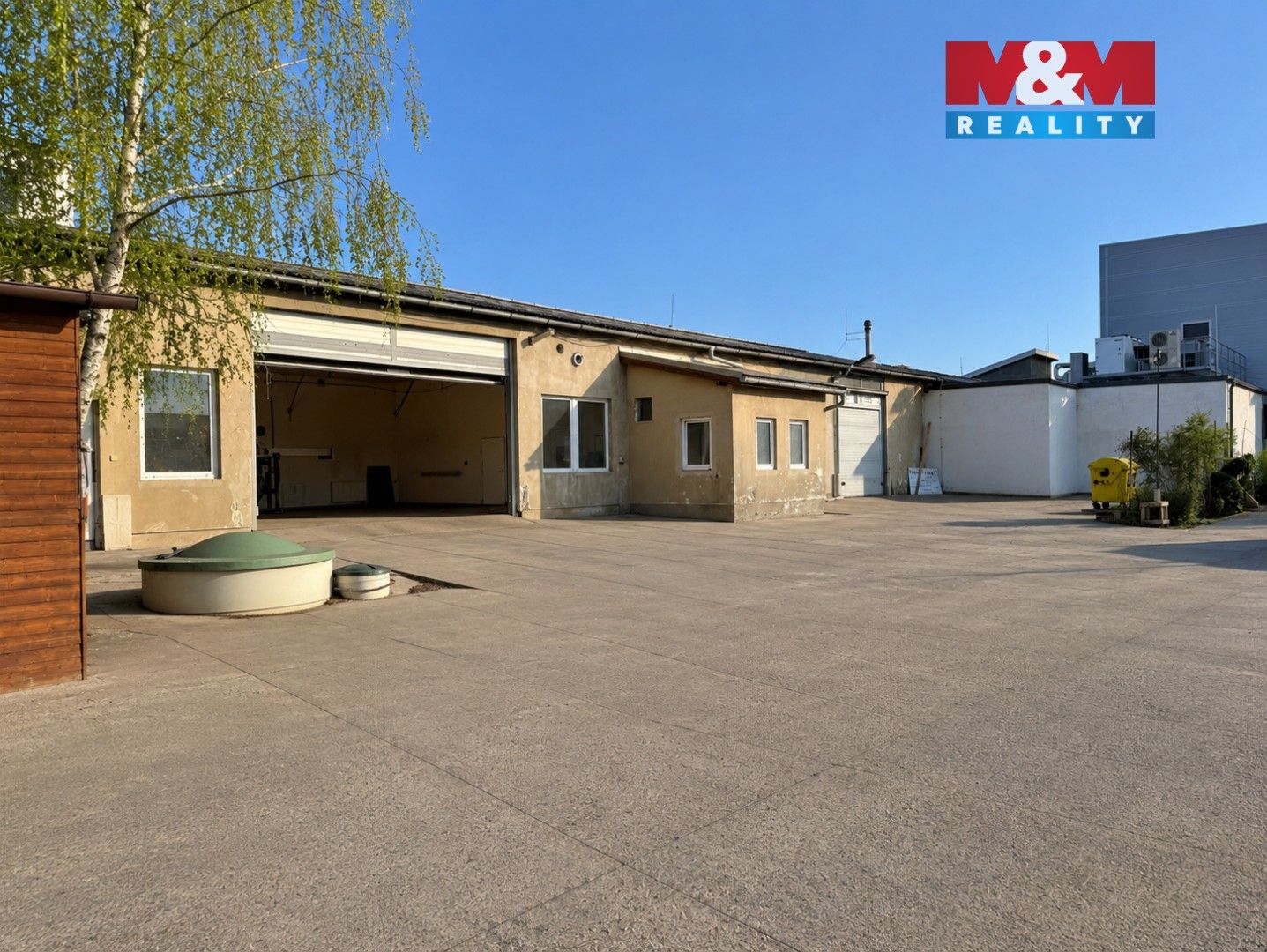 Prodej komerčního prostoru 317 m² - foto 3