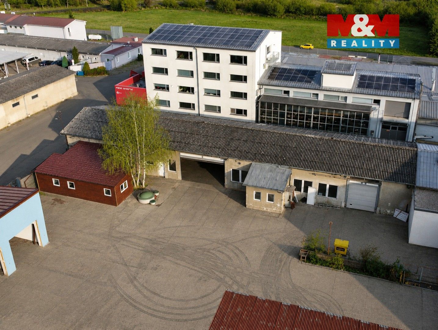Prodej komerčního prostoru 317 m² - foto 5