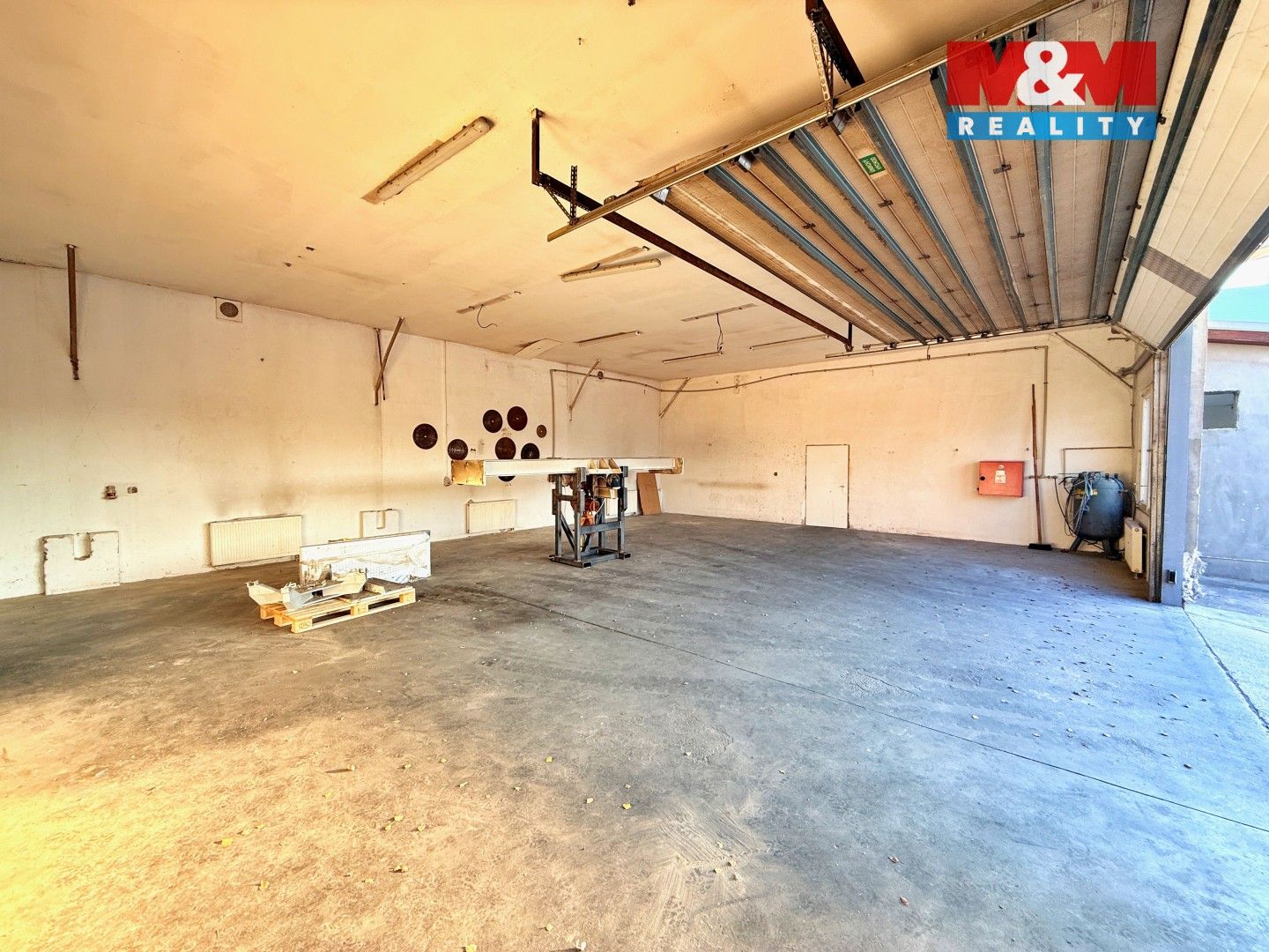 Prodej komerčního prostoru 317 m² - foto 9