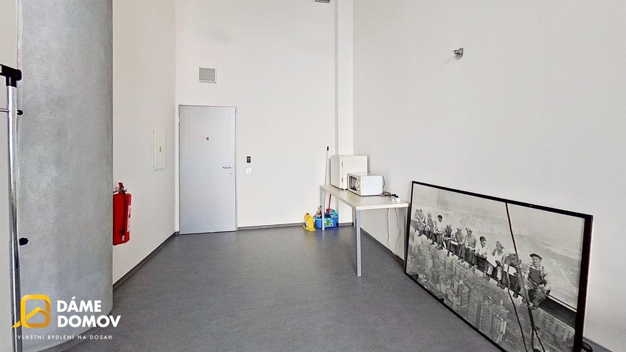 Pronájem komerčního prostoru 31 m² - foto 4
