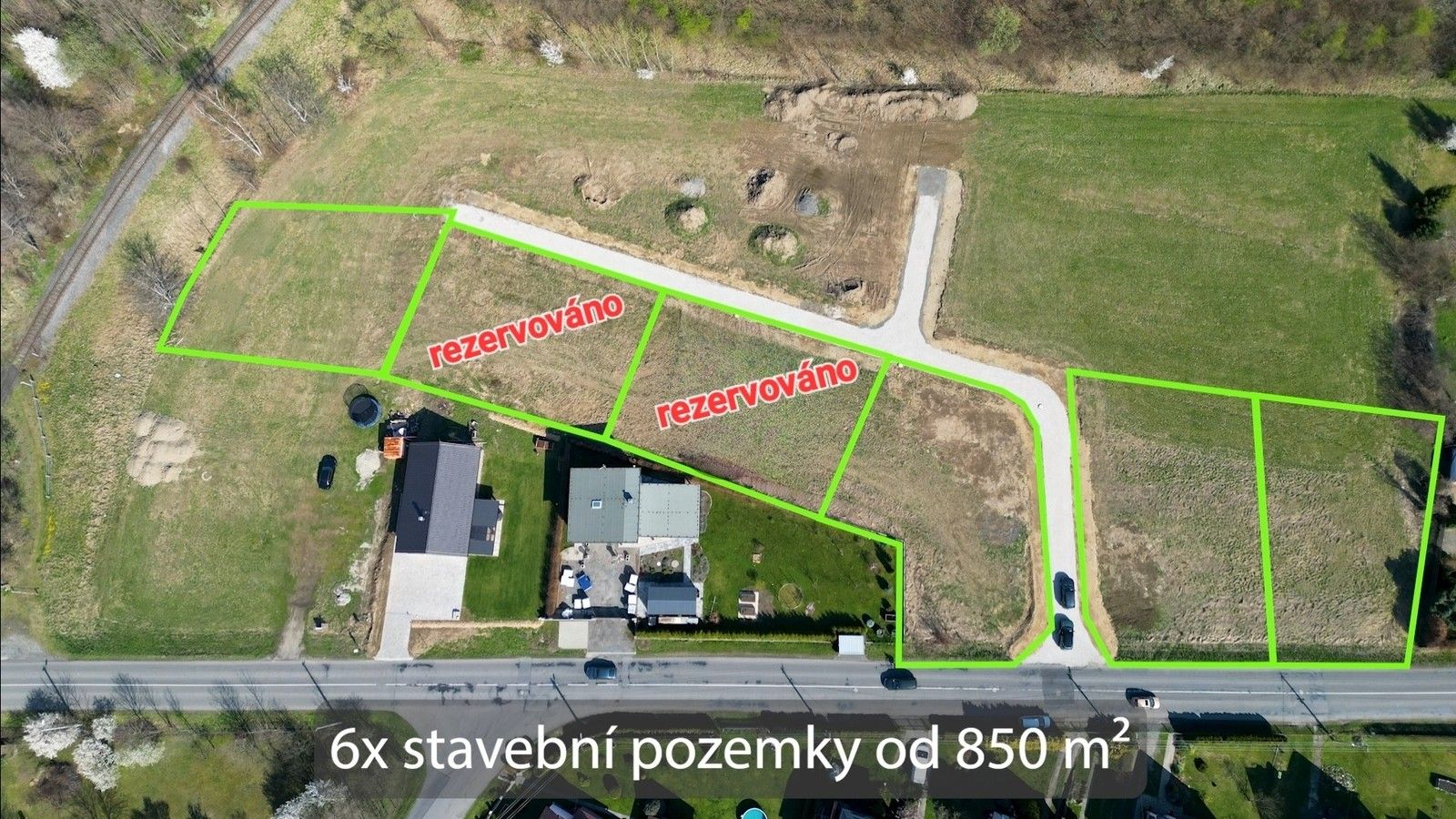 Prodej pozemku 850 m² - foto 1