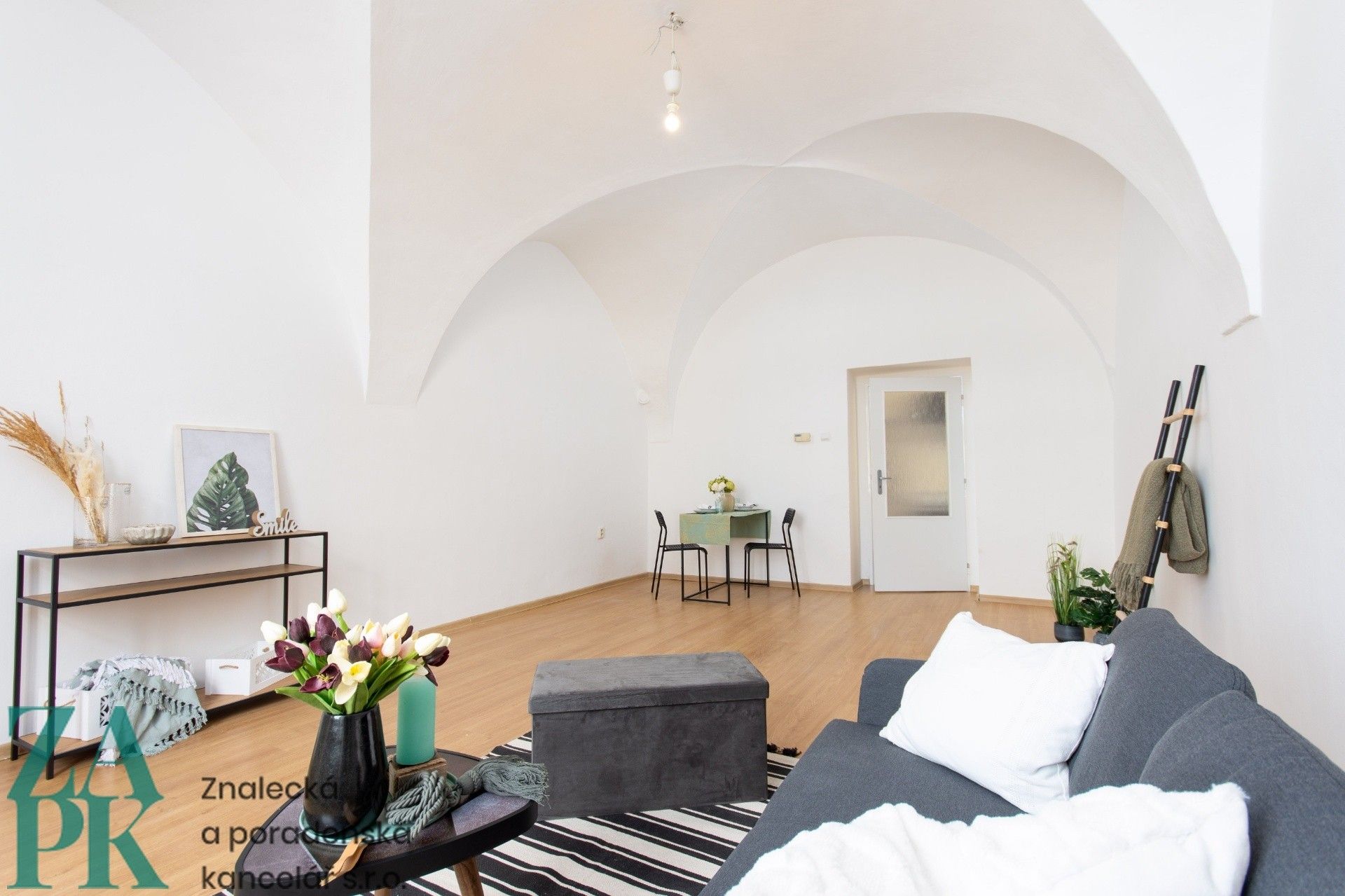 Pronájem bytu 2+1 59 m² - foto 3