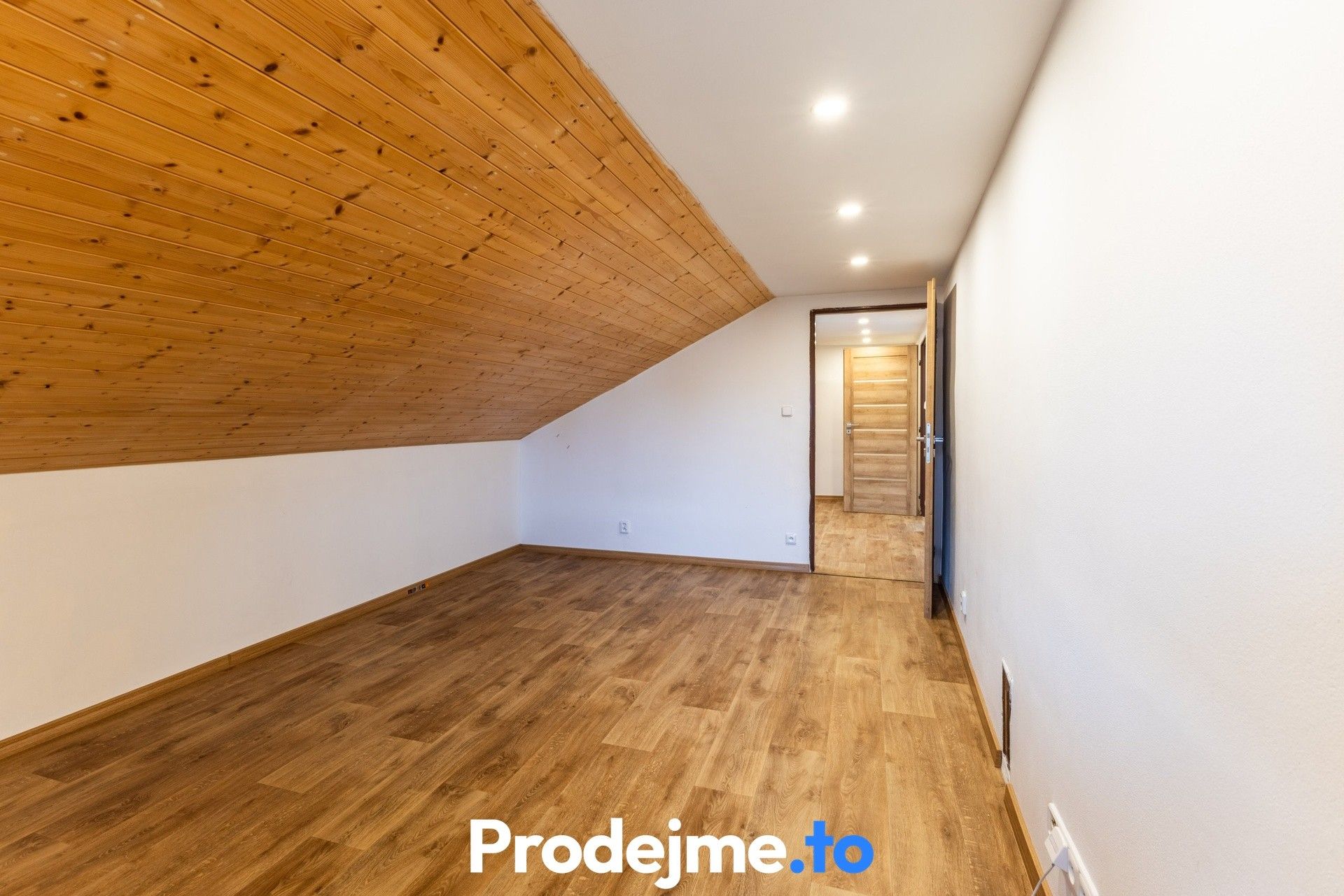Prodej domu 182 m² - foto 4