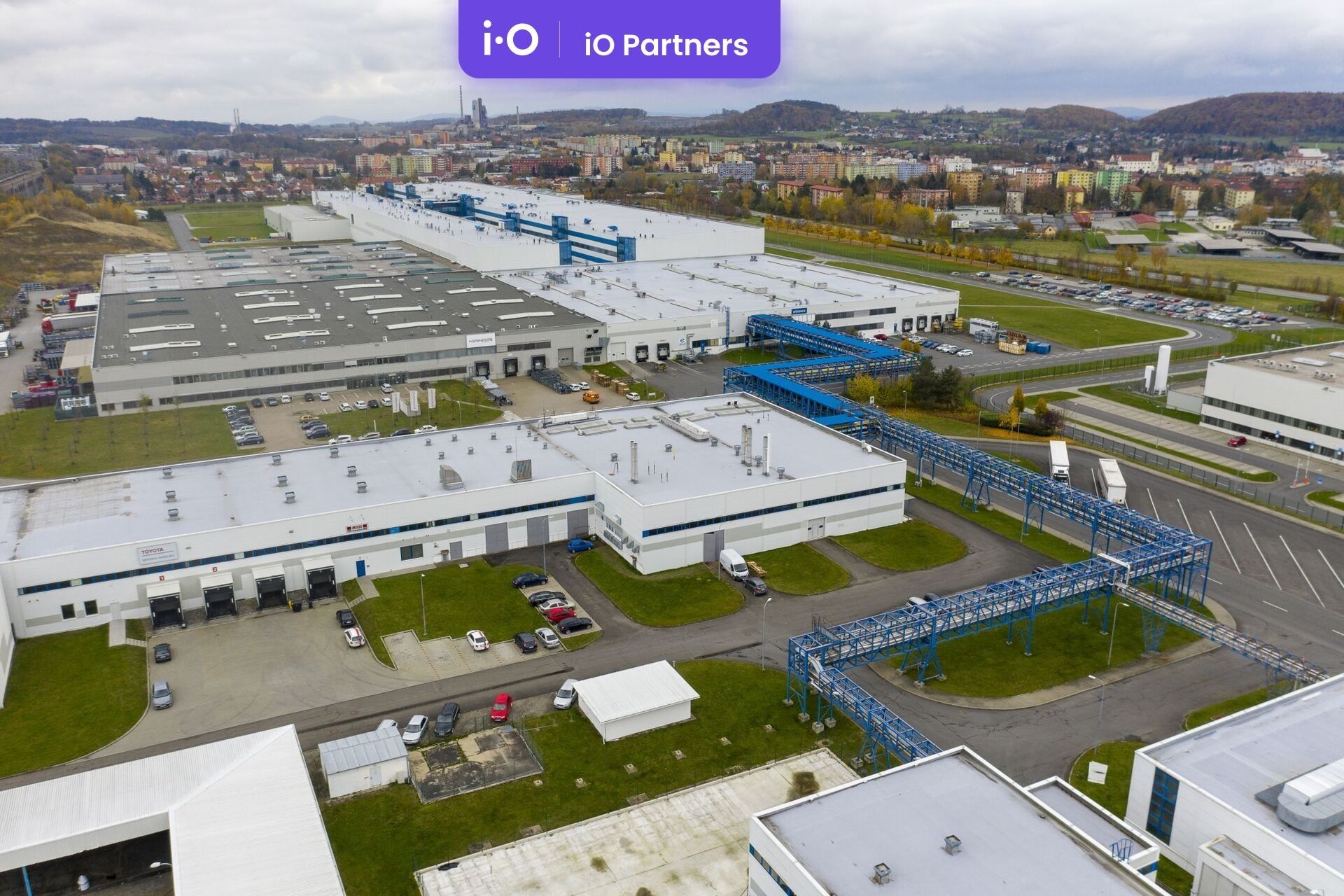 Pronájem komerčního prostoru 2293 m² - foto 2