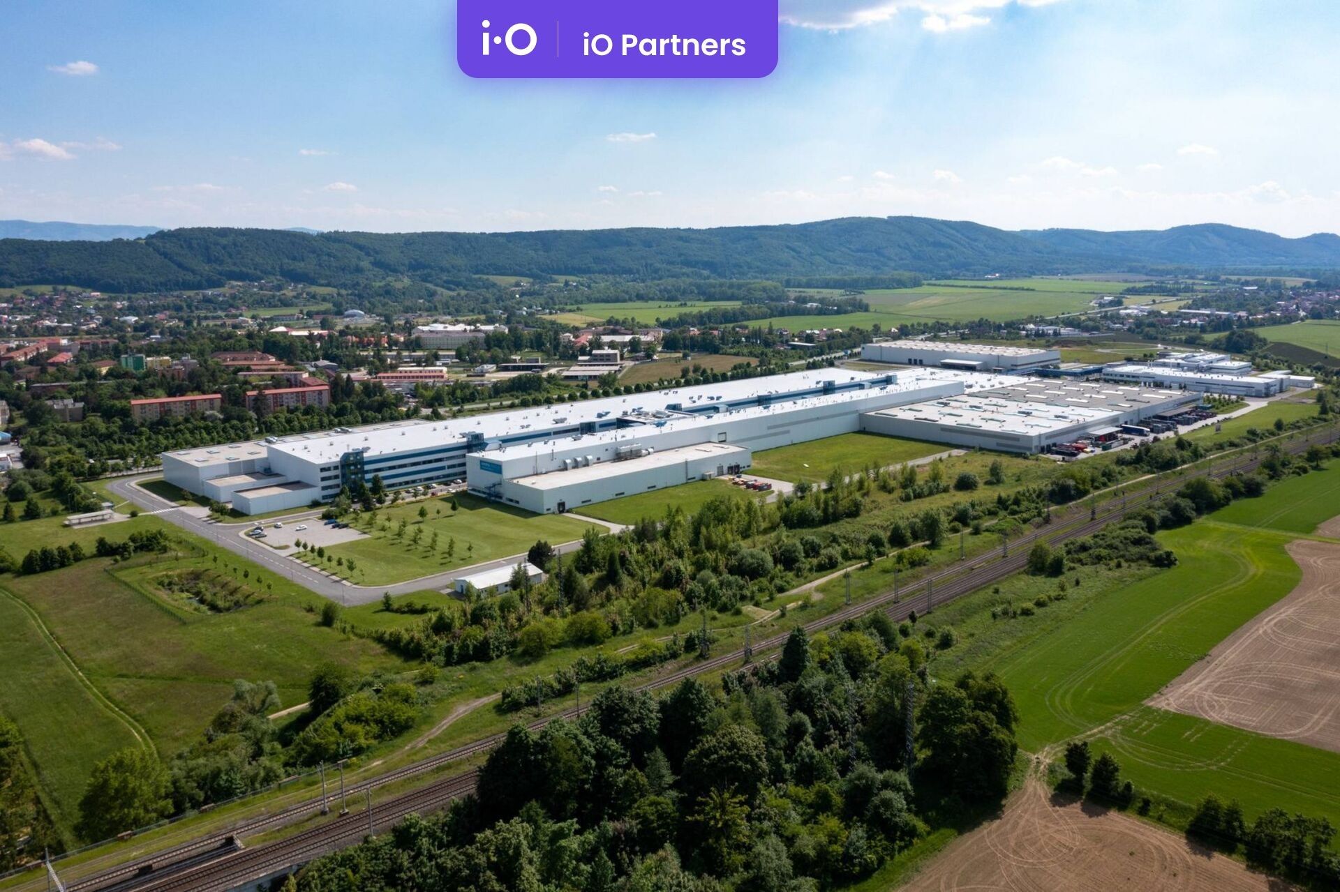Pronájem komerčního prostoru 2293 m² - foto 4