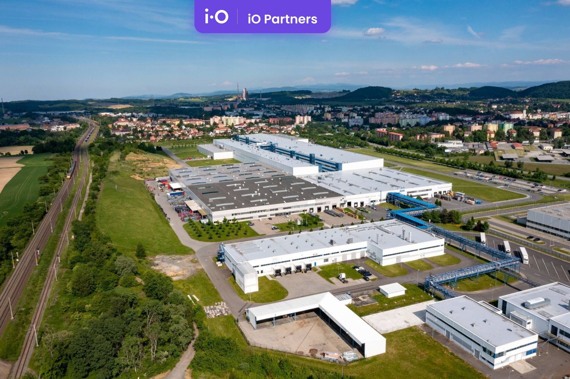 Pronájem komerčního prostoru 2293 m² - foto 6