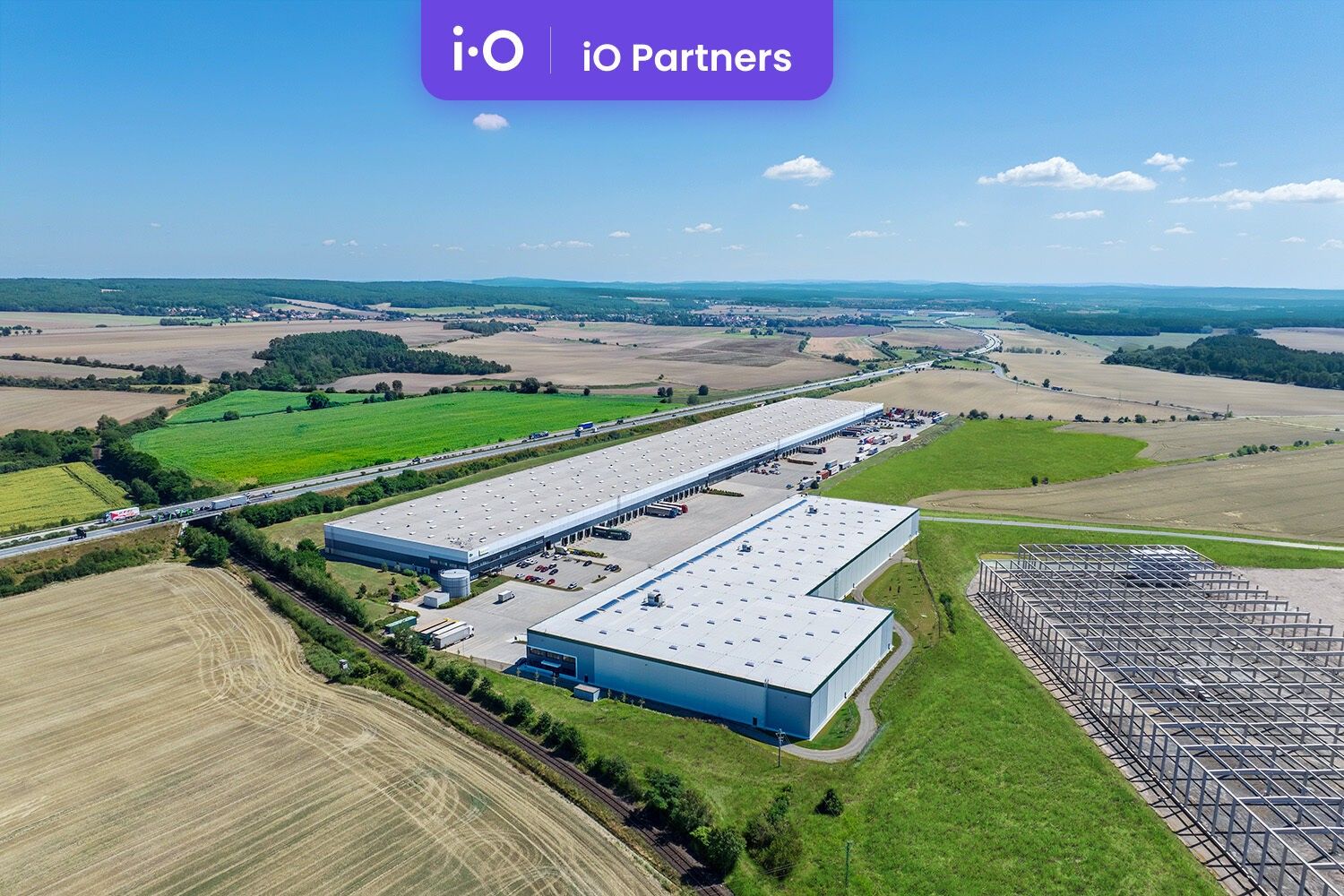 Pronájem komerčního prostoru 10000 m² - foto 11