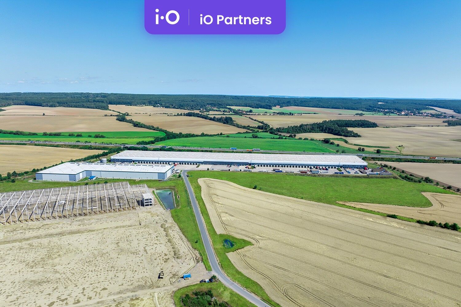 Pronájem komerčního prostoru 10000 m² - foto 10