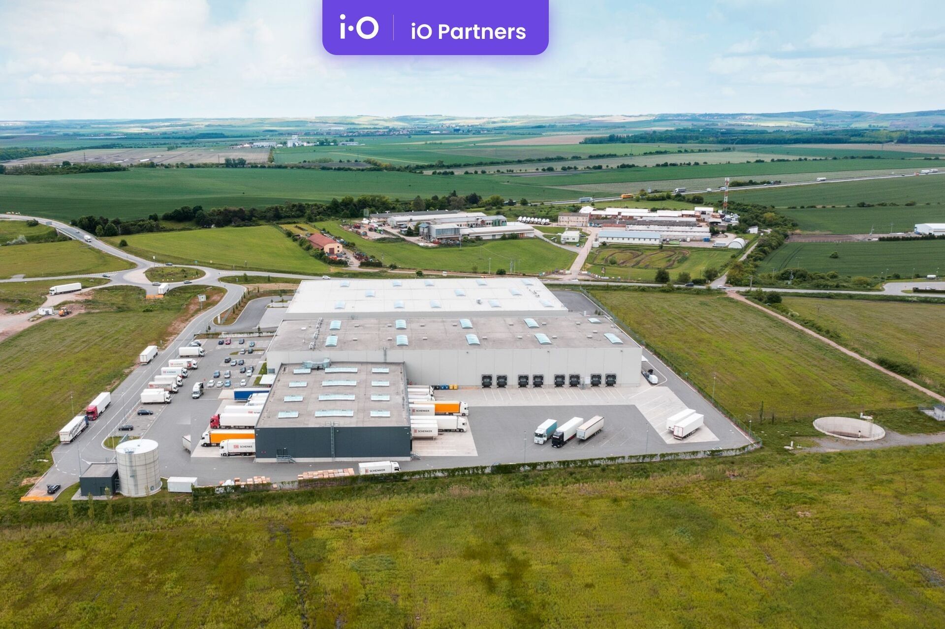 Pronájem komerčního prostoru 2920 m² - foto 4