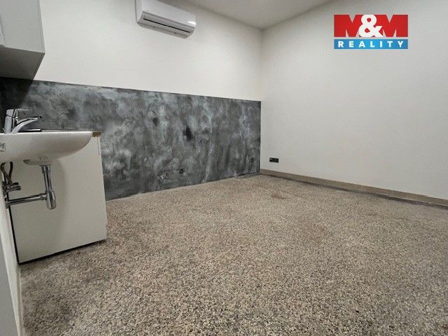 Pronájem komerčního prostoru 20 m² - foto 6