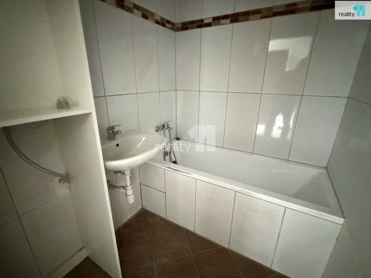 Prodej komerčního prostoru 500 m² - foto 27