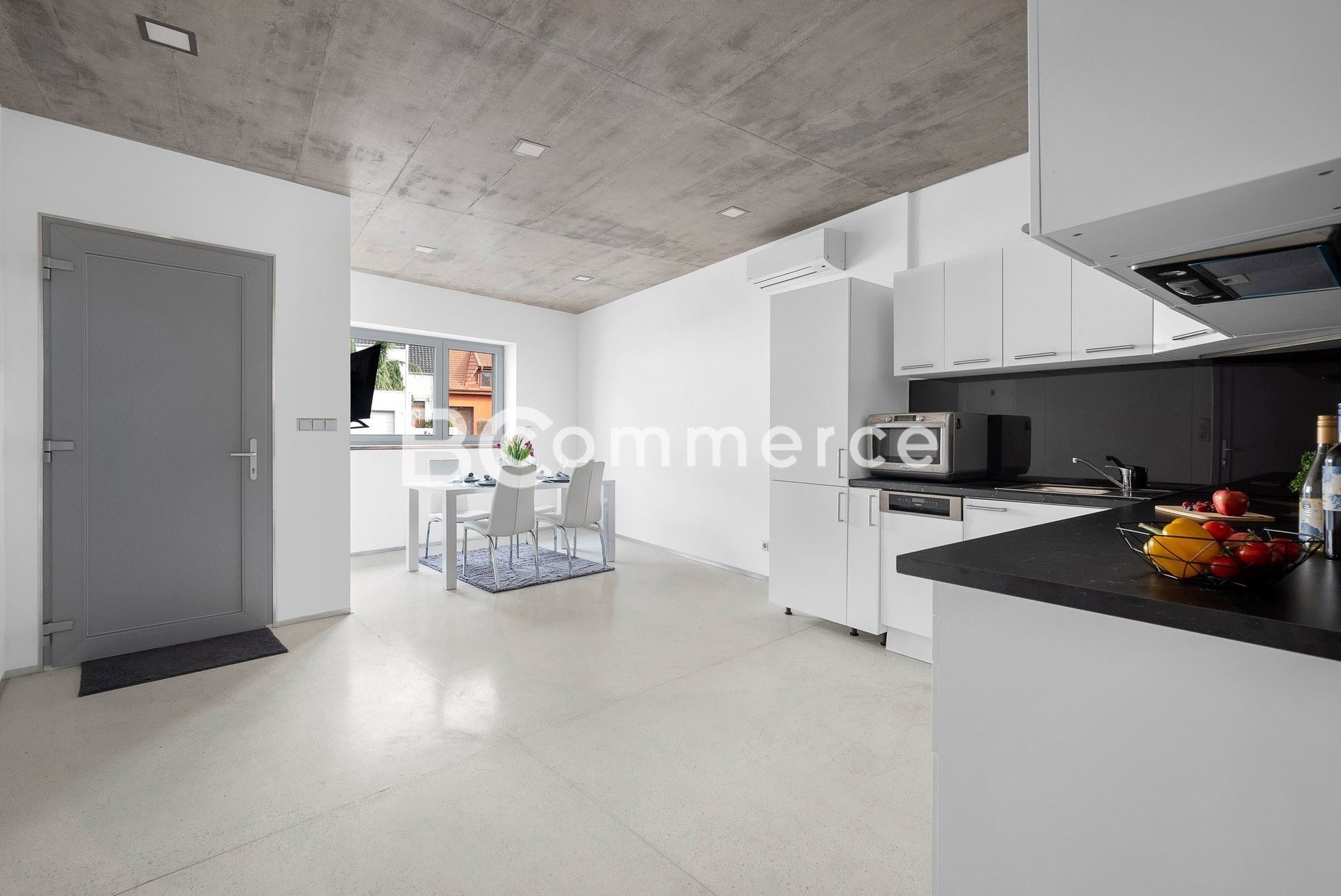 Prodej nemovitosti 240 m² - foto 4