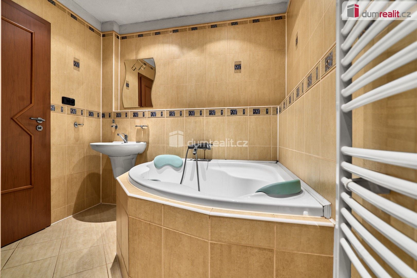 Prodej bytu 3+kk 67 m² - foto 3