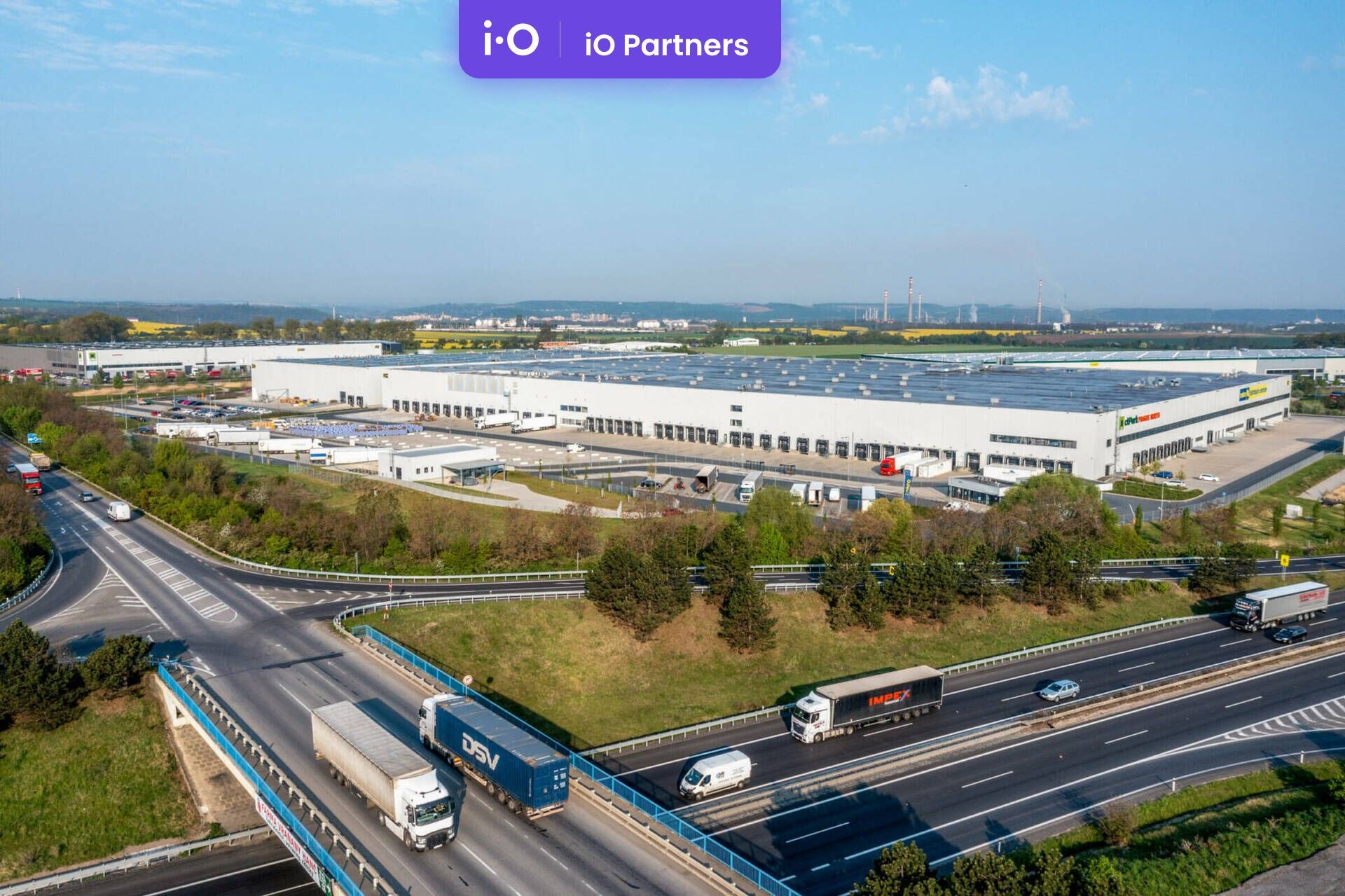 Pronájem komerčního prostoru 3512 m² - foto 2