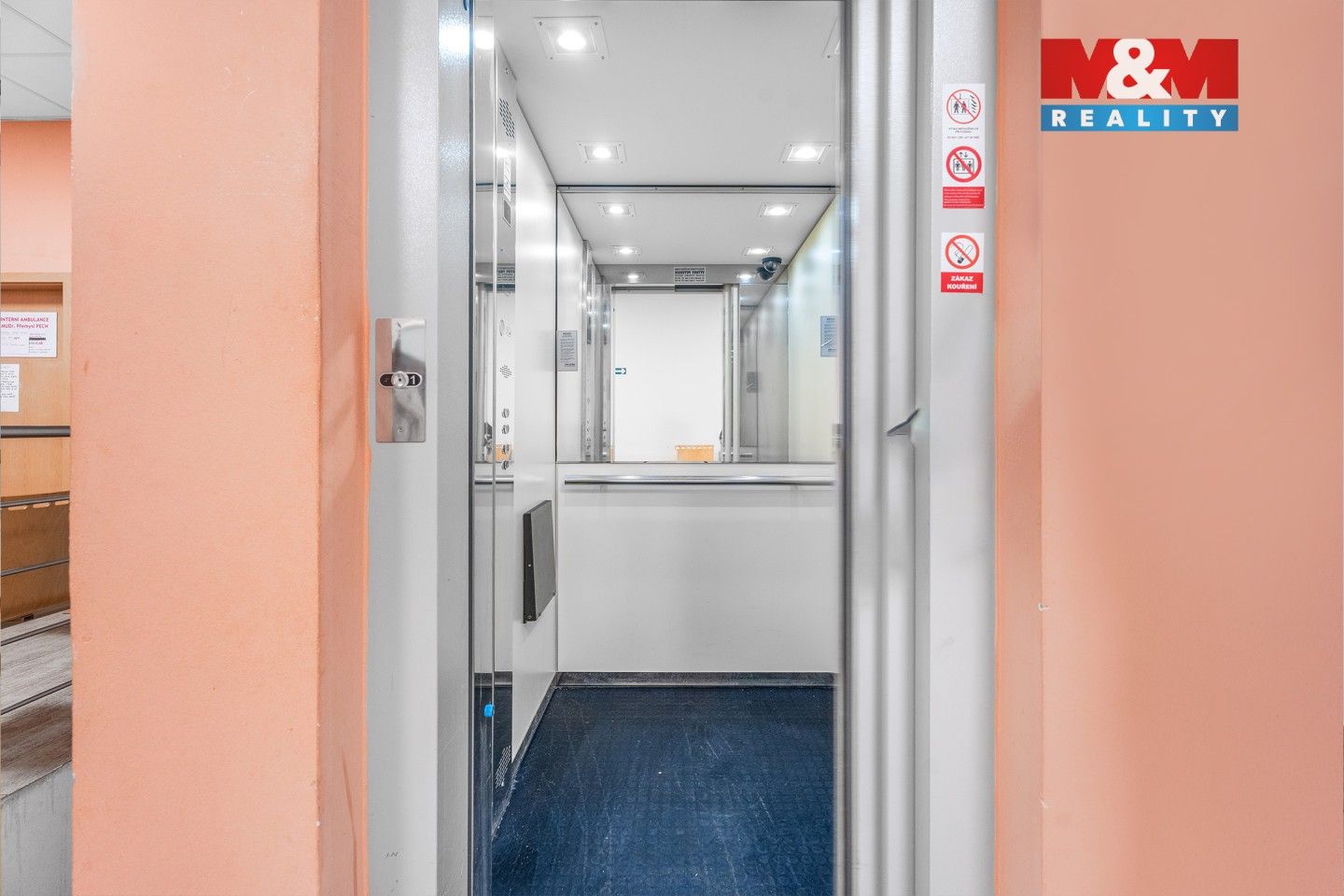 Pronájem komerčního prostoru 44 m² - foto 15