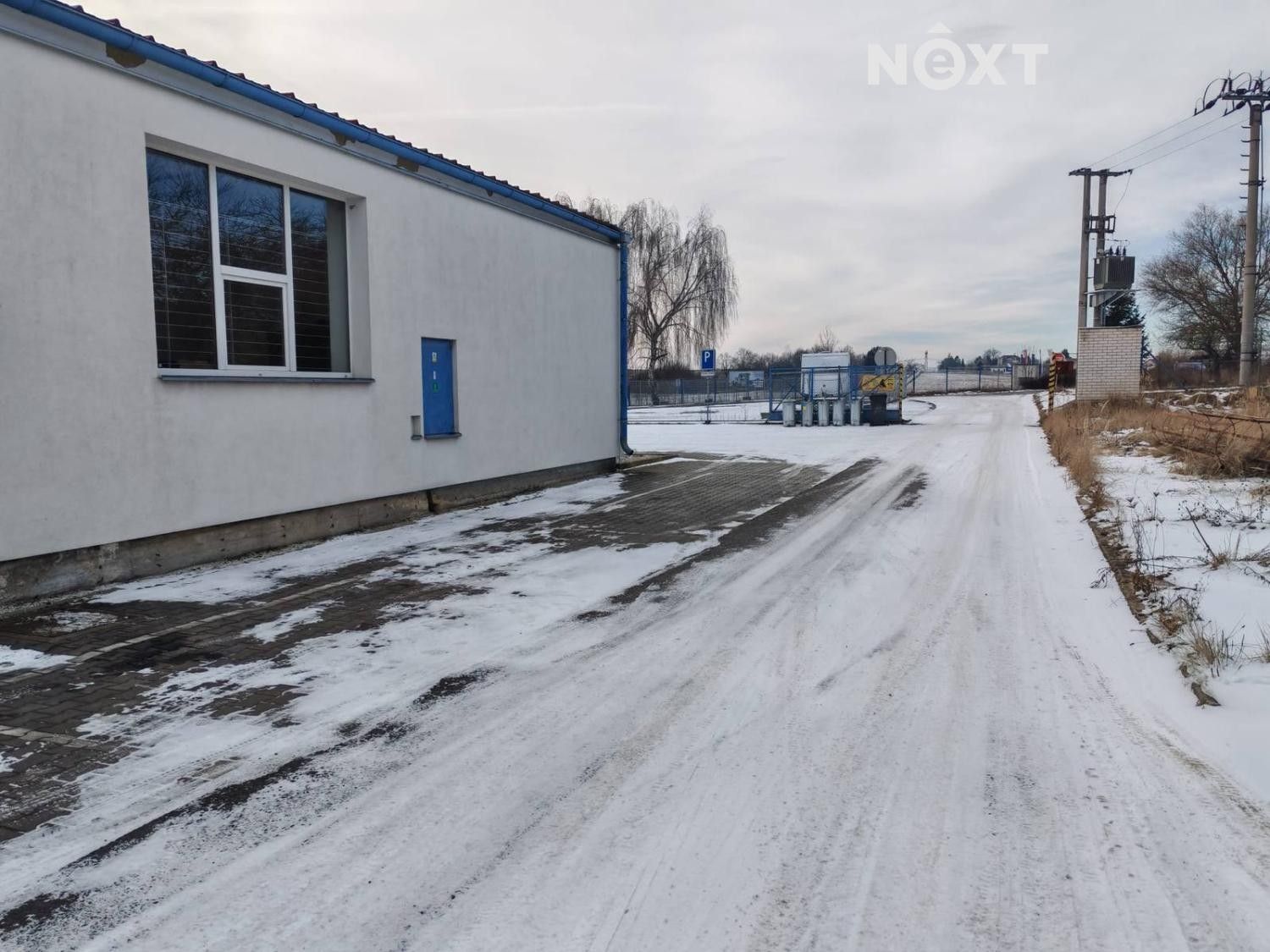 Pronájem komerčního prostoru 200 m² - foto 1