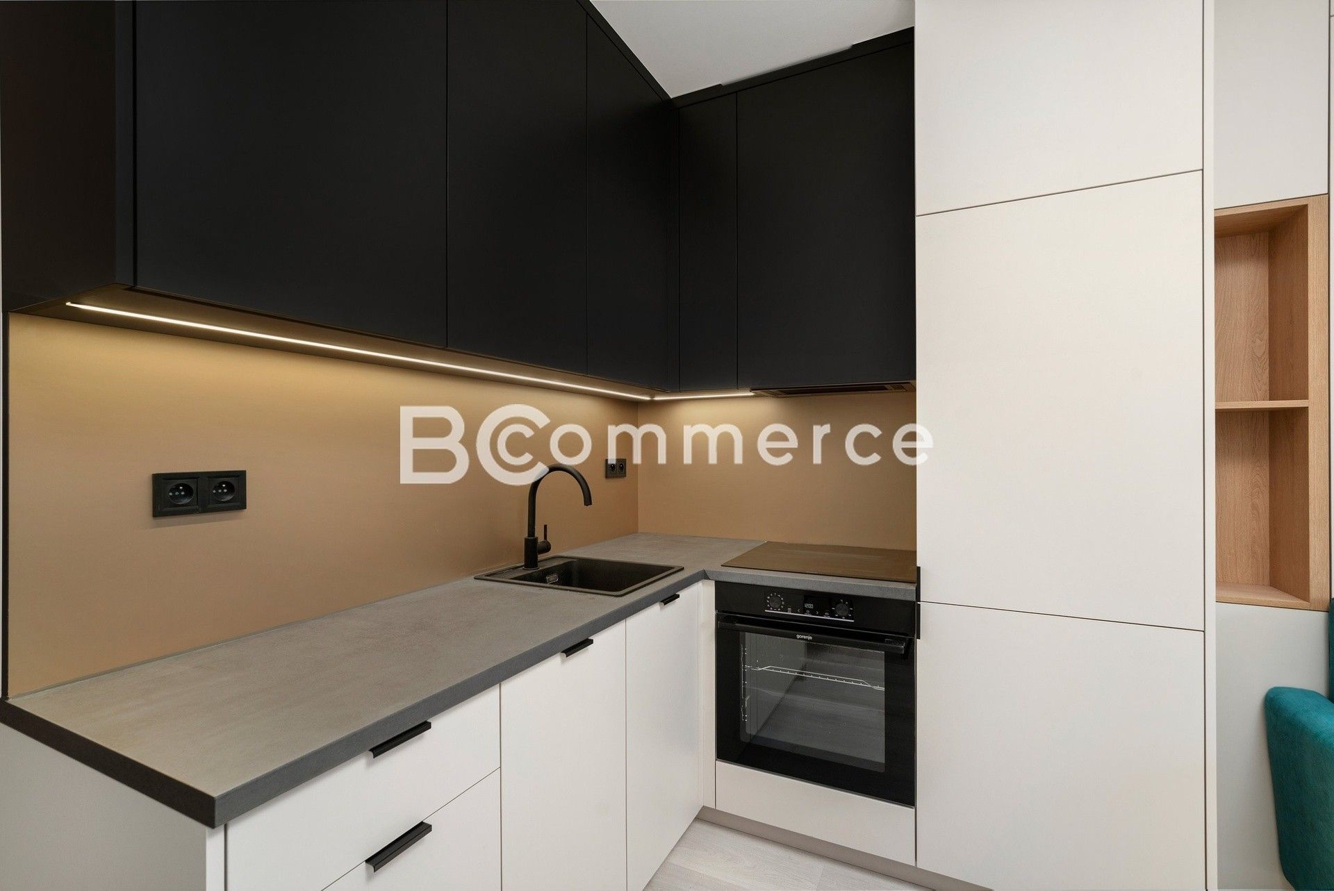 Pronájem bytu 1+kk 27 m² - foto 3