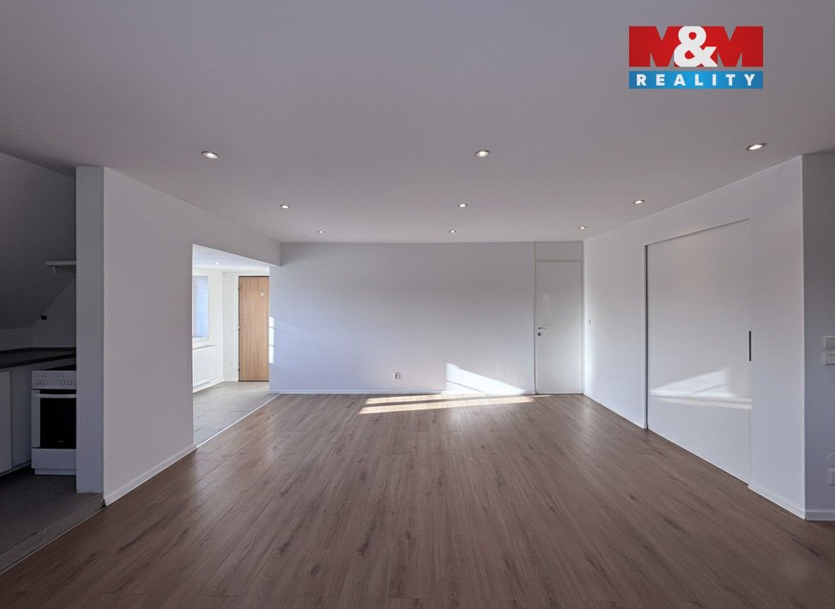Pronájem bytu 1+kk 65 m² - foto 6