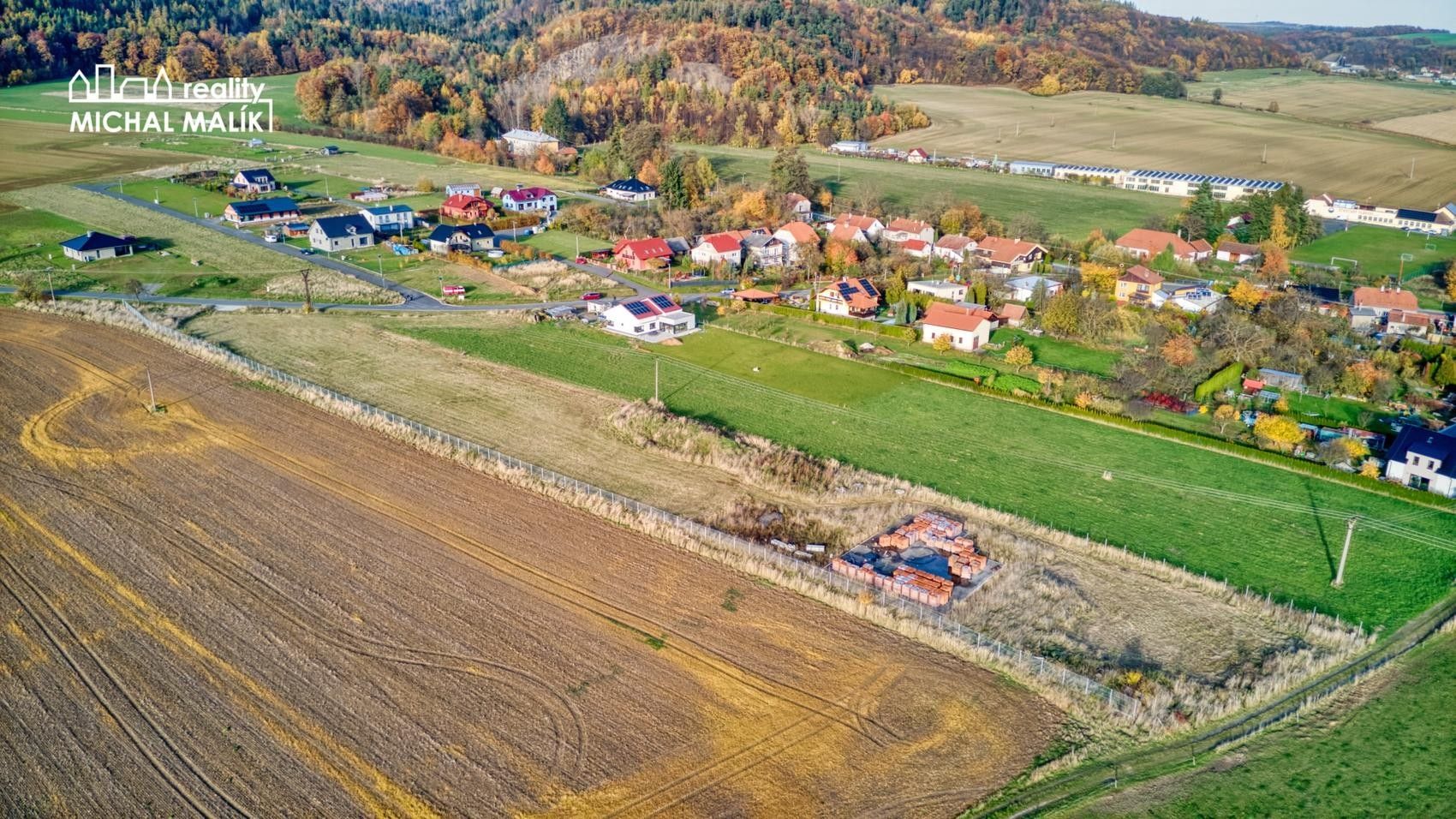 Prodej pozemku 8878 m² - foto 9
