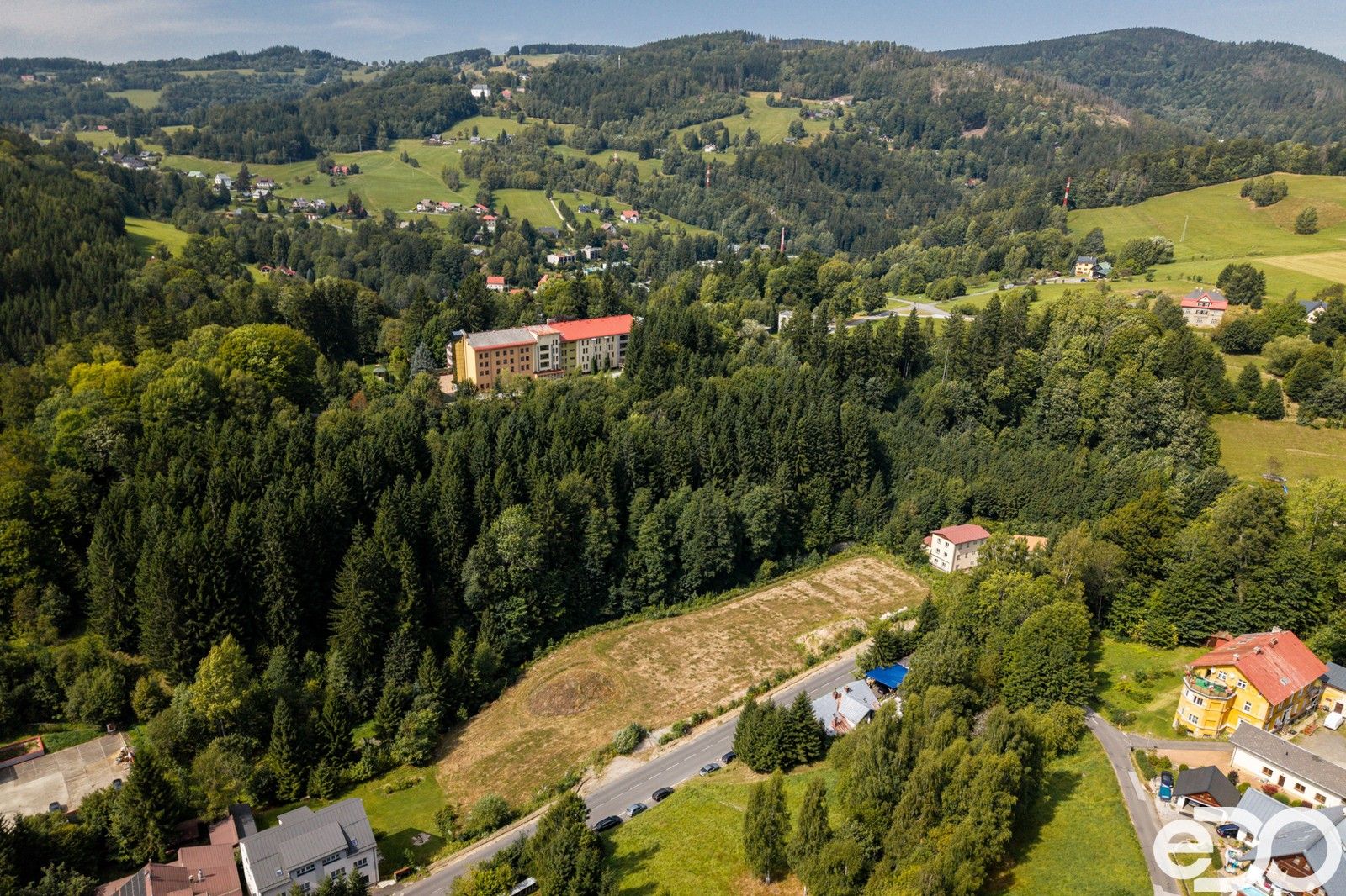 Prodej pozemku 6795 m² - foto 1